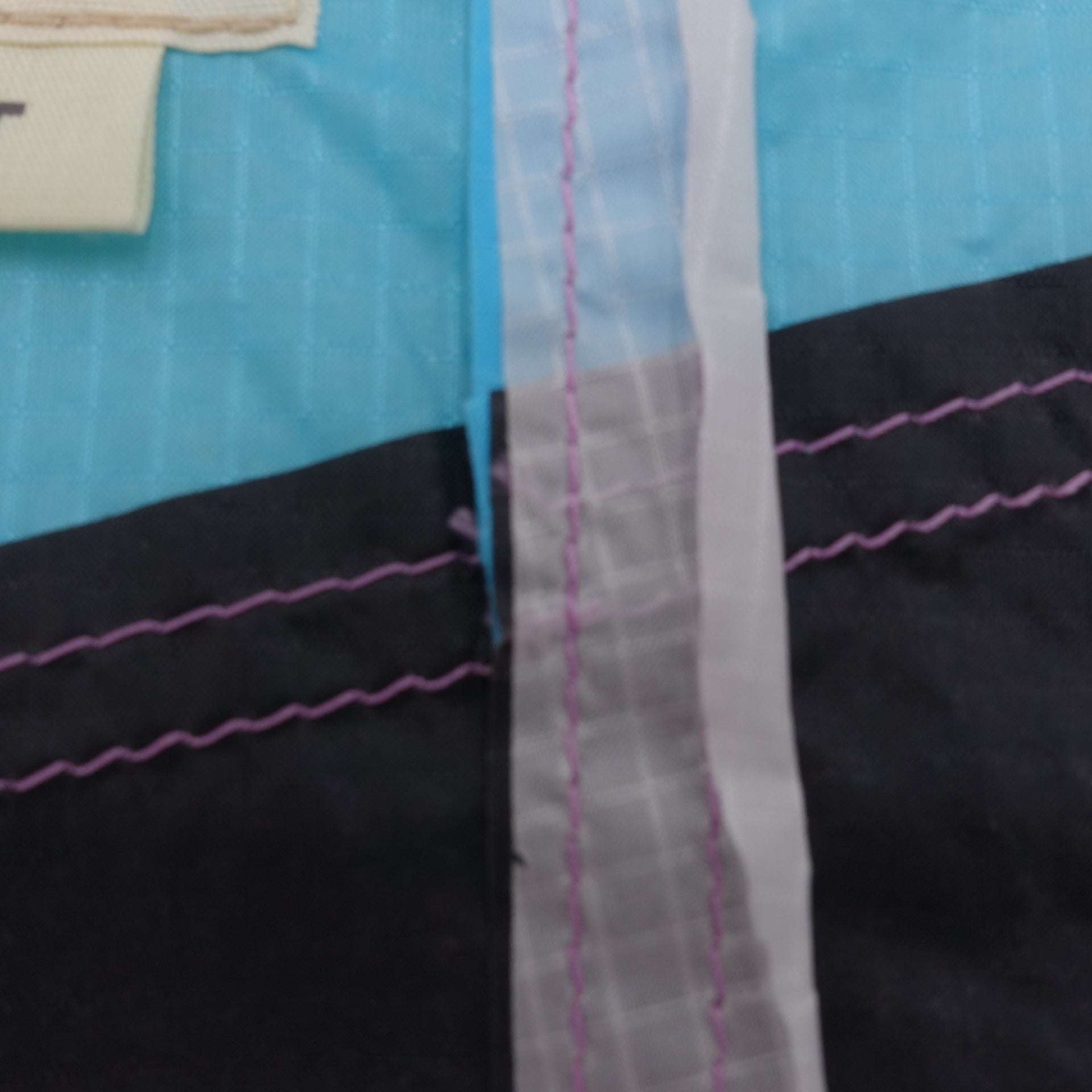 EXCLUSIVE CUT_TOTE L