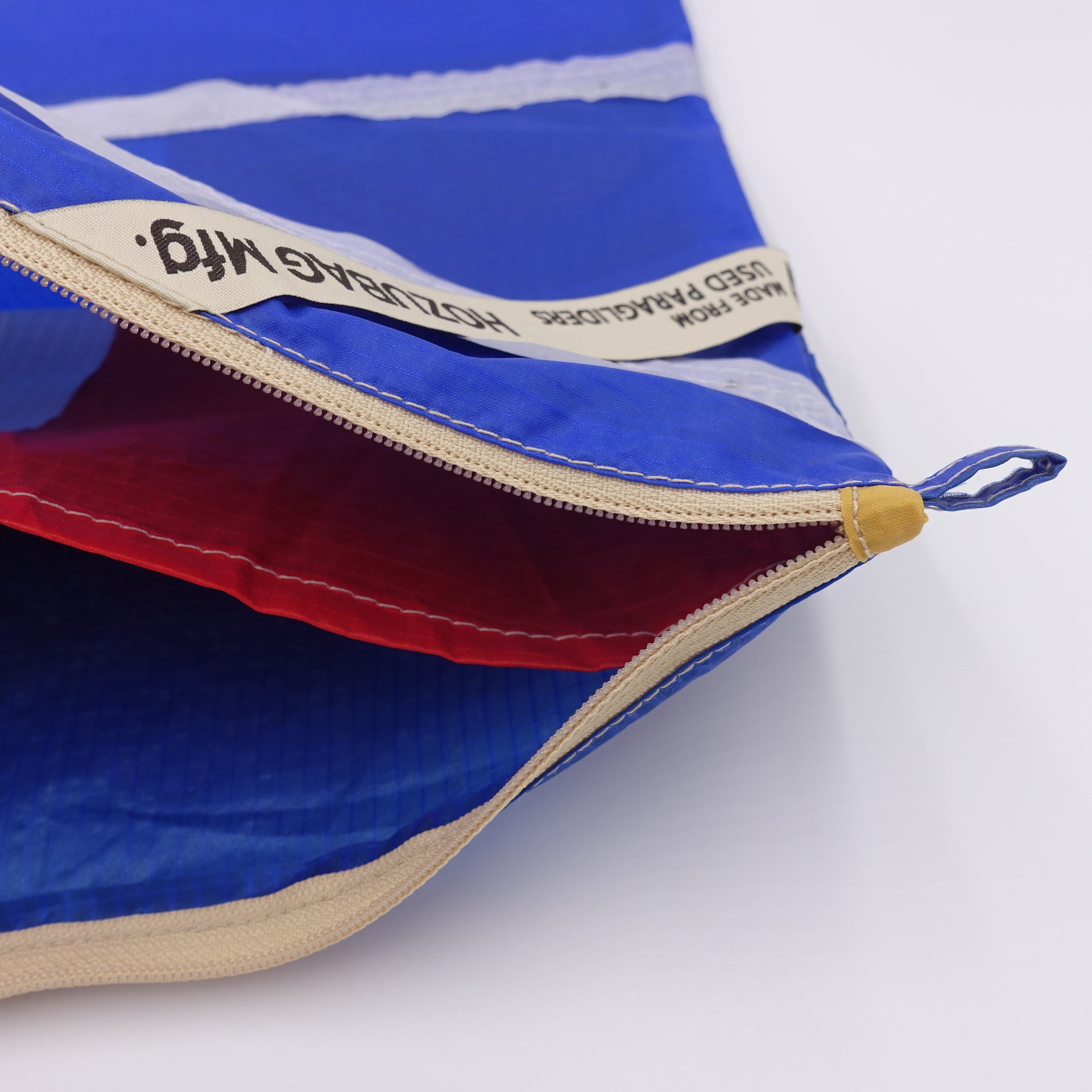 ZIP POUCH_L