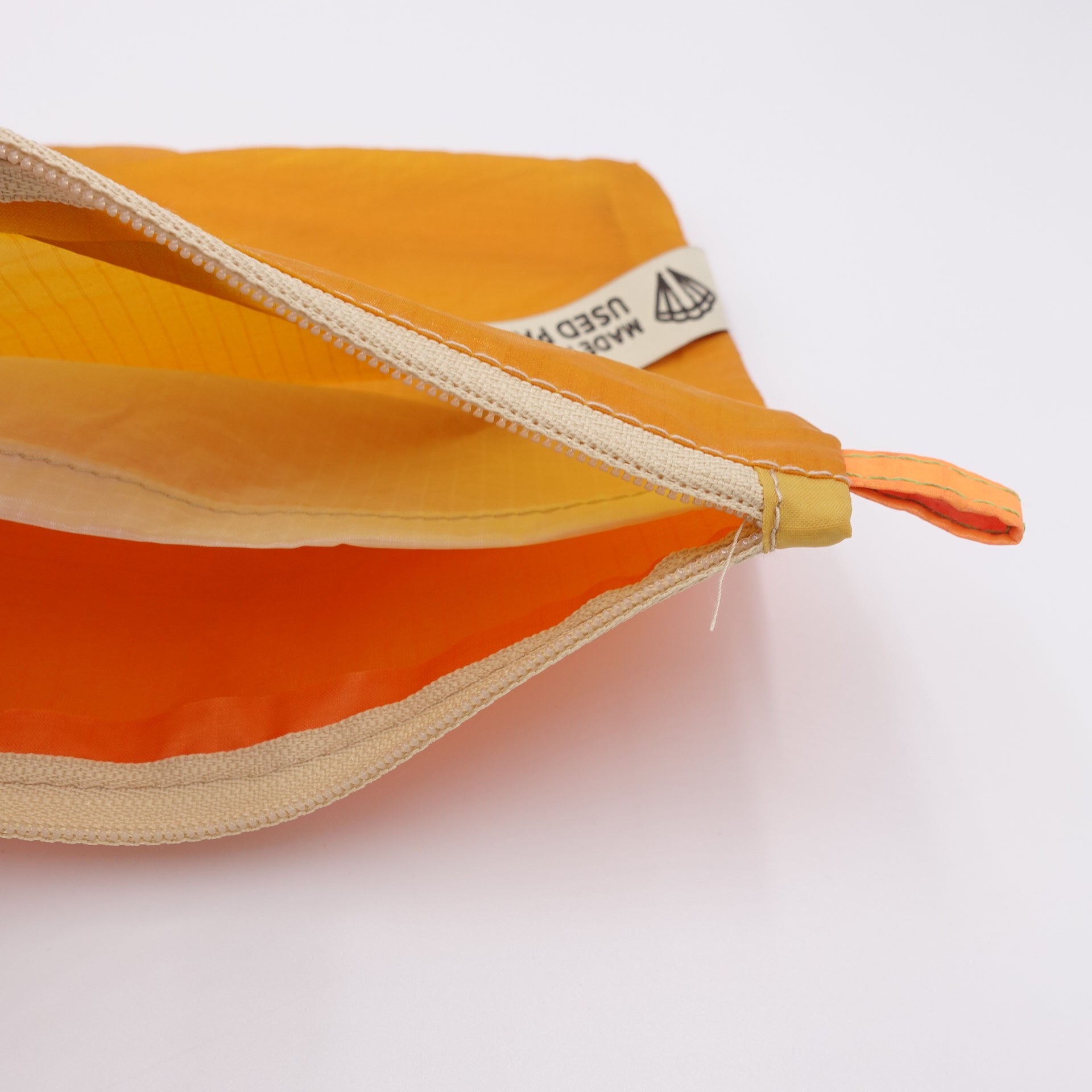 ZIP POUCH_M
