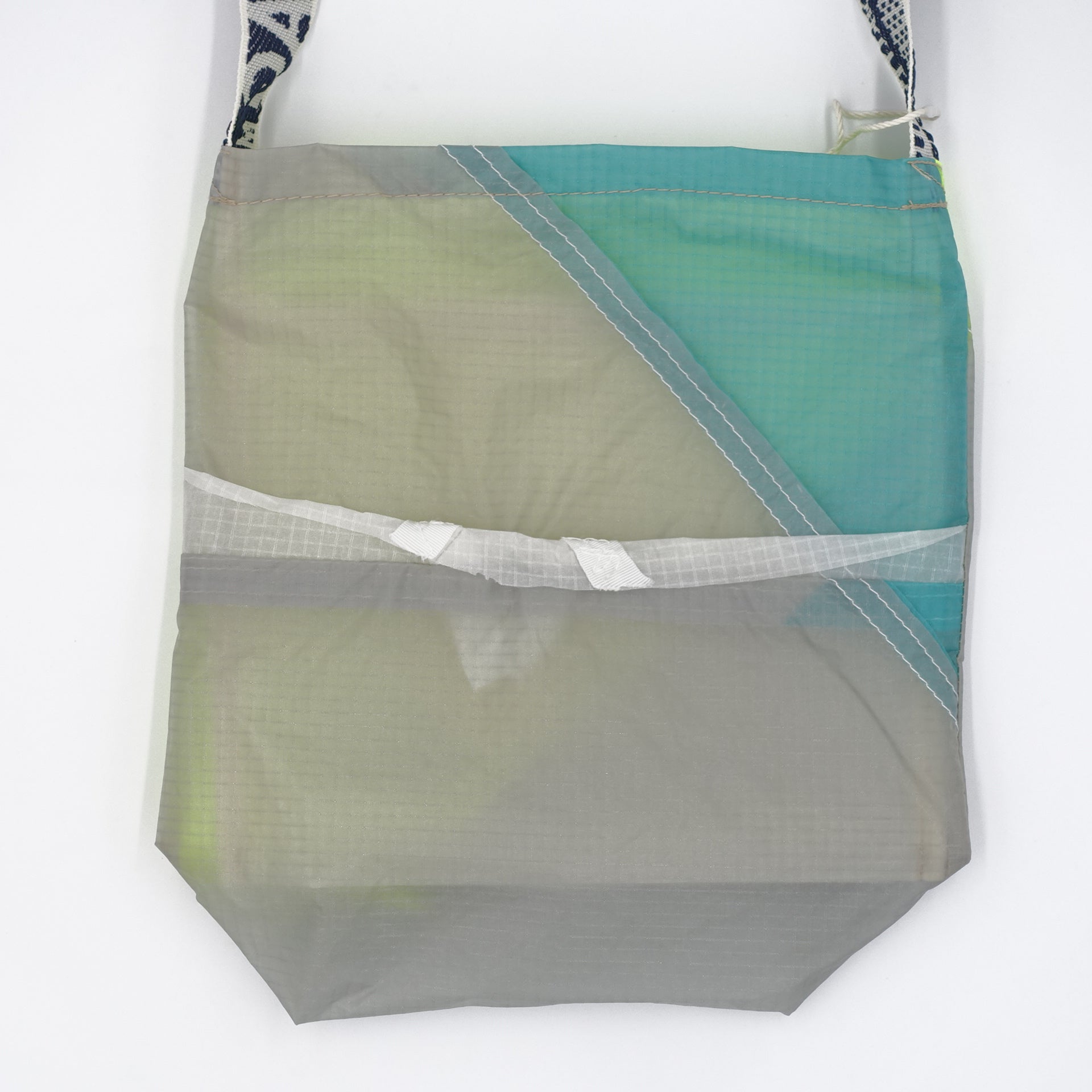 EXCLUSIVE CUT_SACOCHE