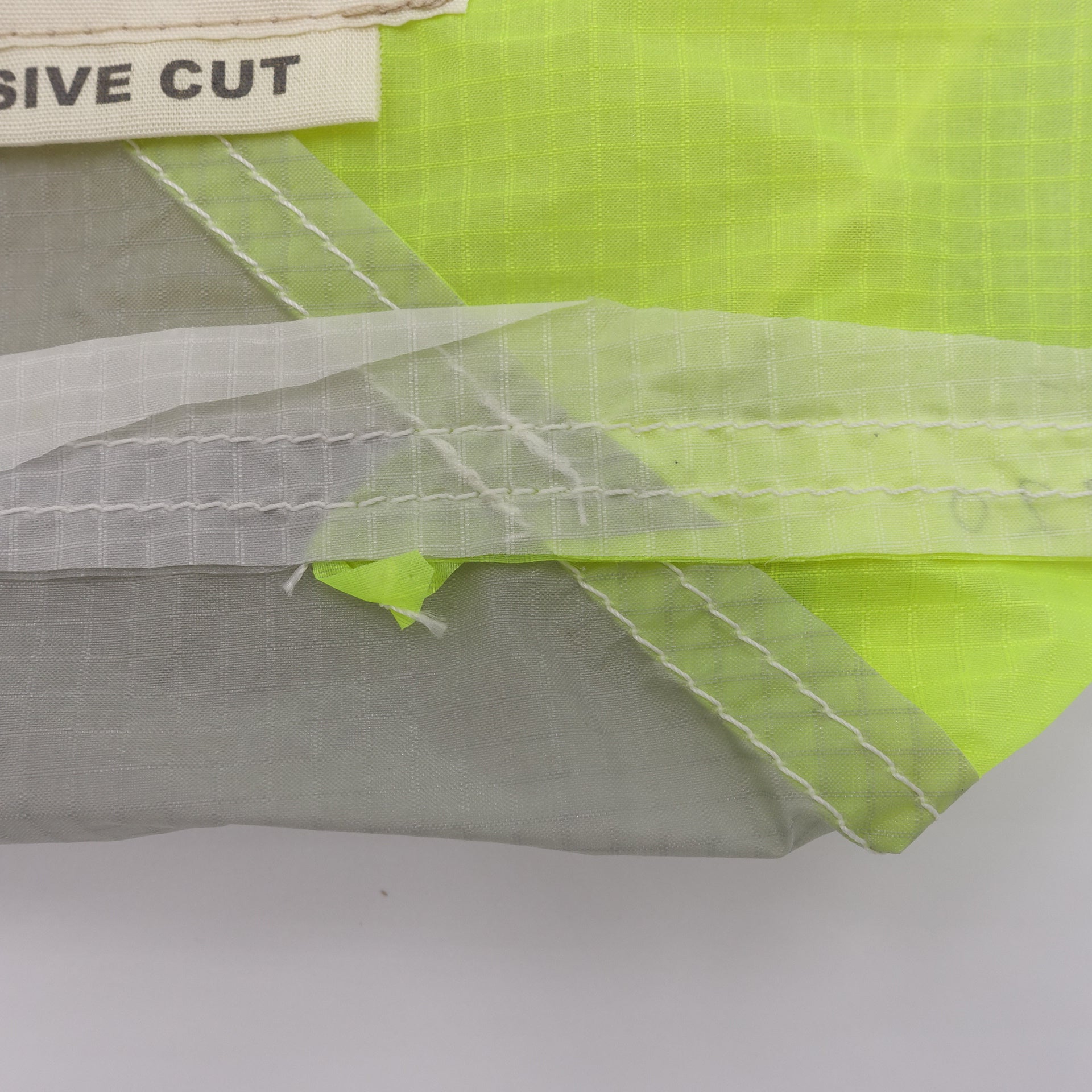 EXCLUSIVE CUT_SACOCHE