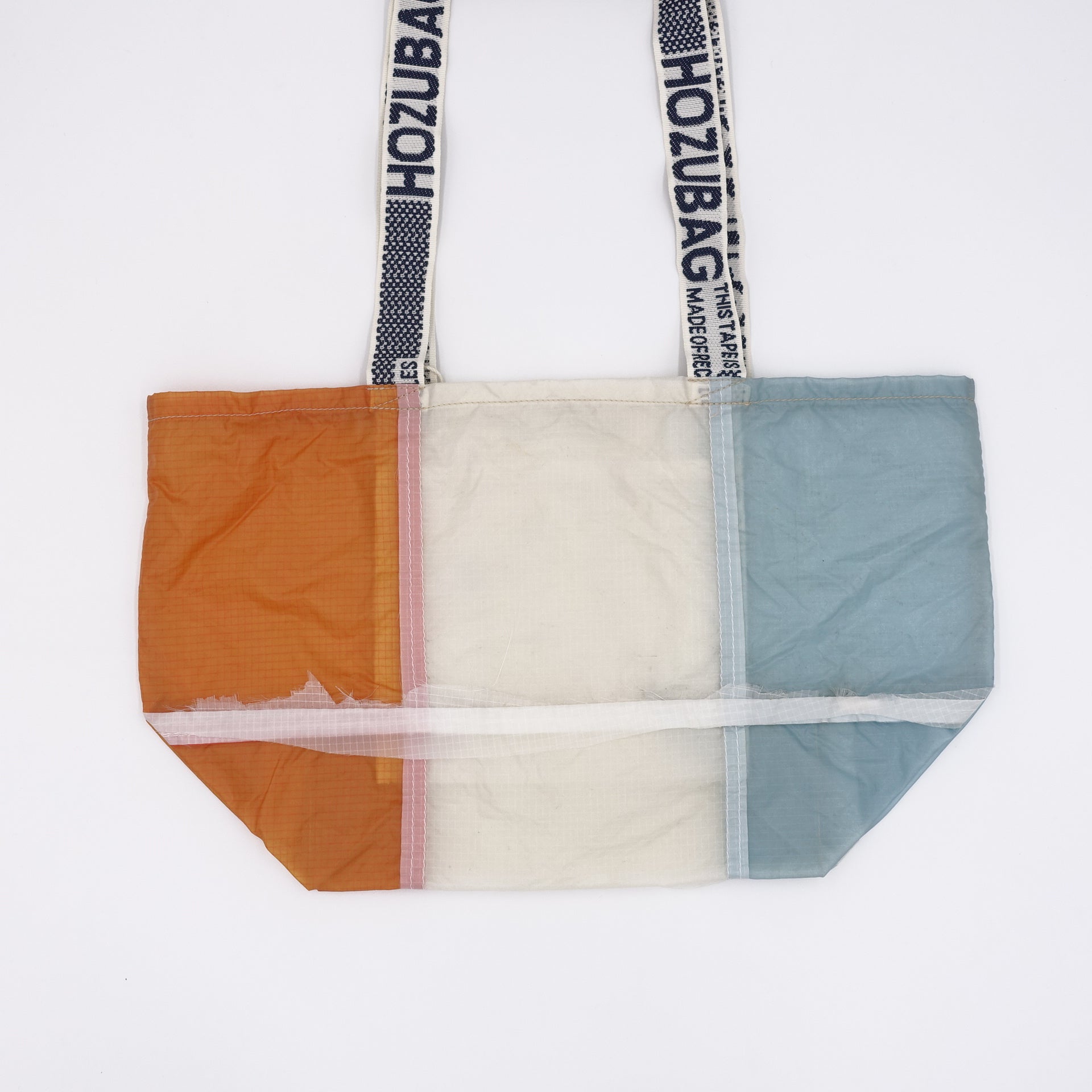 EXCLUSIVE CUT_TOTE M
