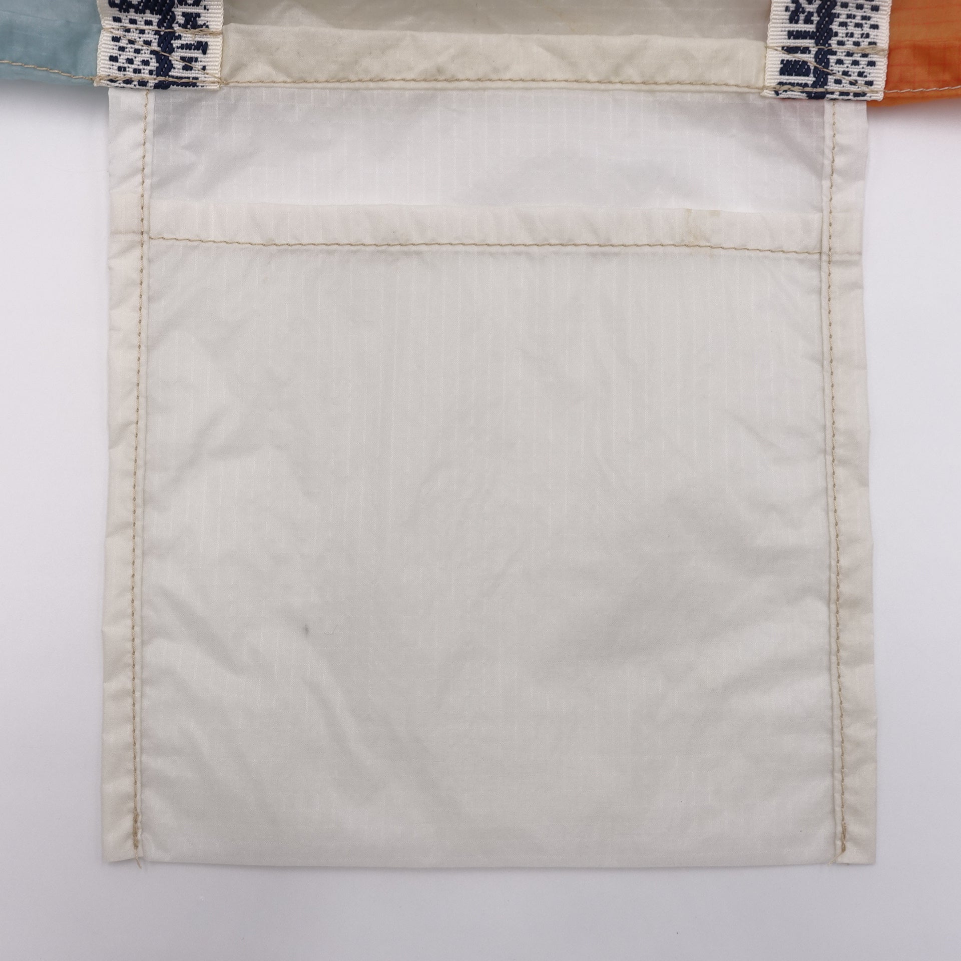 EXCLUSIVE CUT_TOTE M