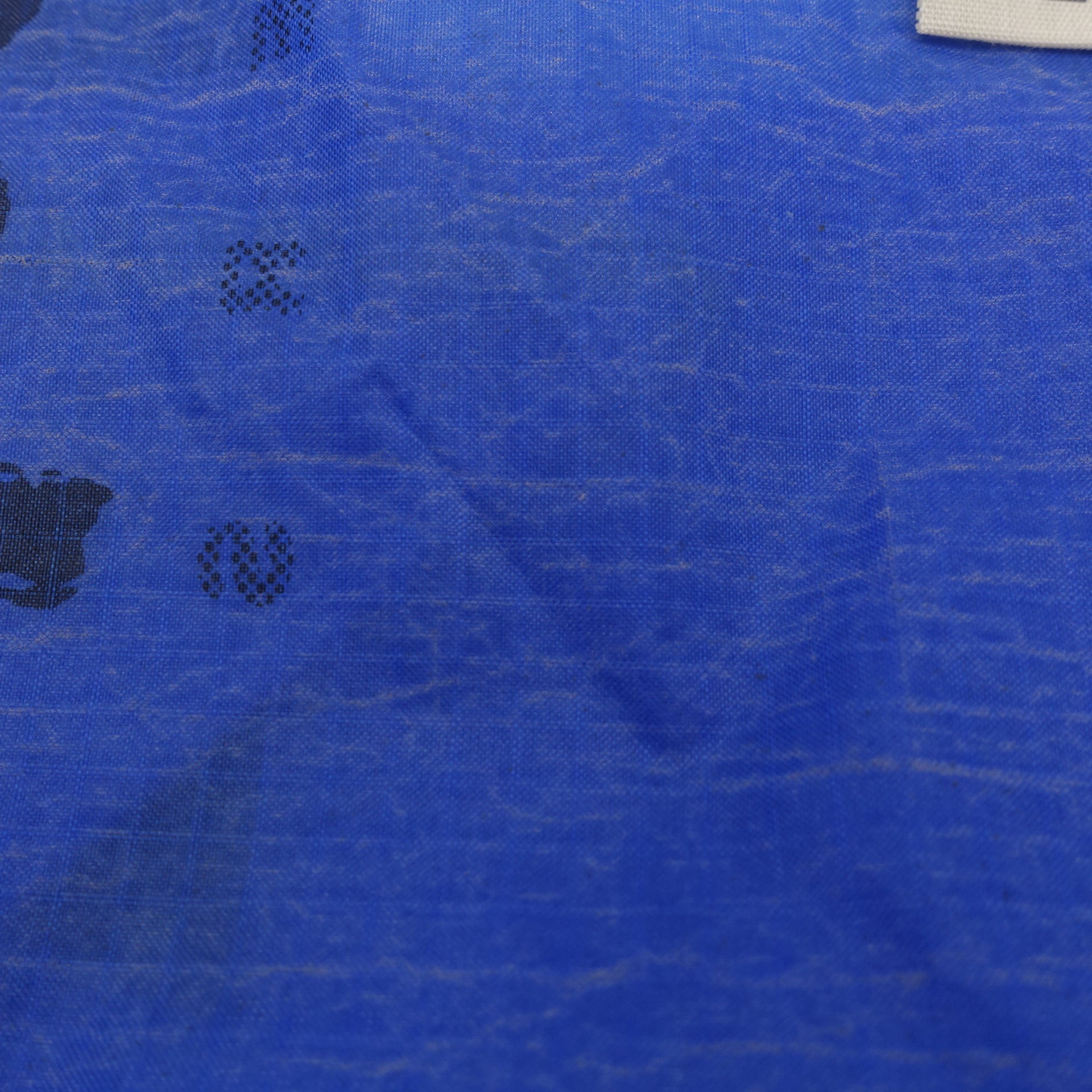 EXCLUSIVE CUT_TOTE M