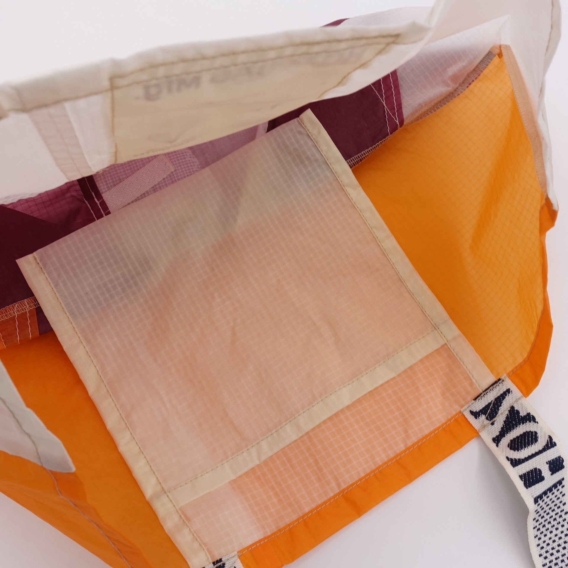 EXCLUSIVE CUT_TOTE M