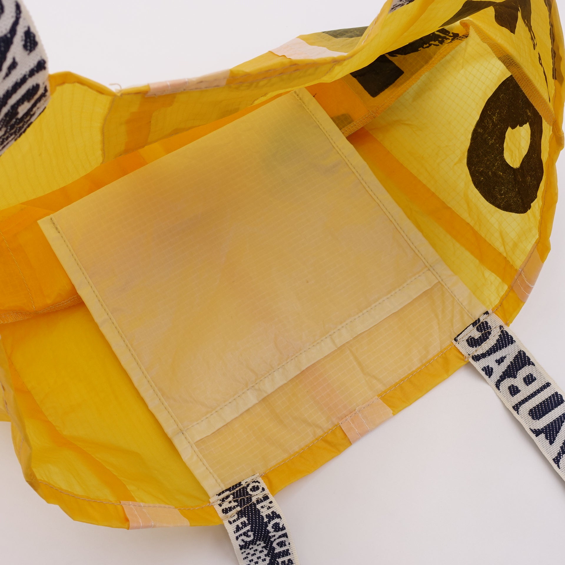 EXCLUSIVE CUT_TOTE M