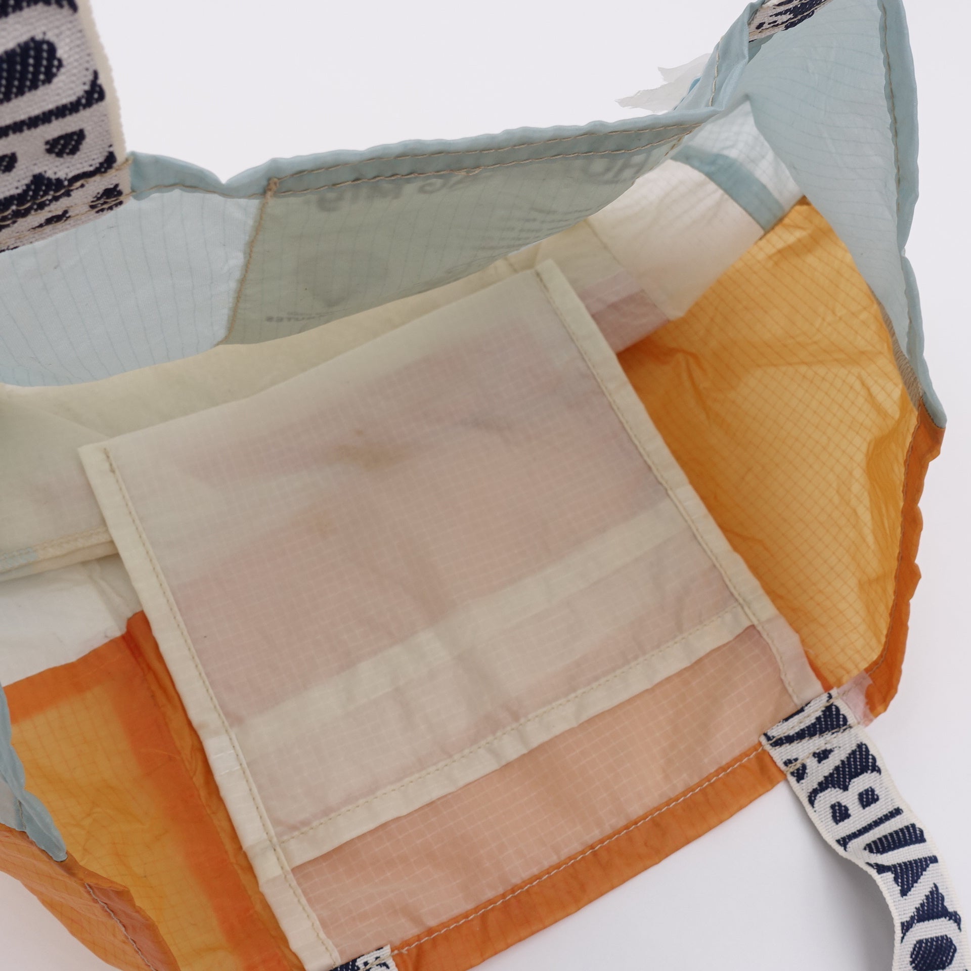 EXCLUSIVE CUT_TOTE M