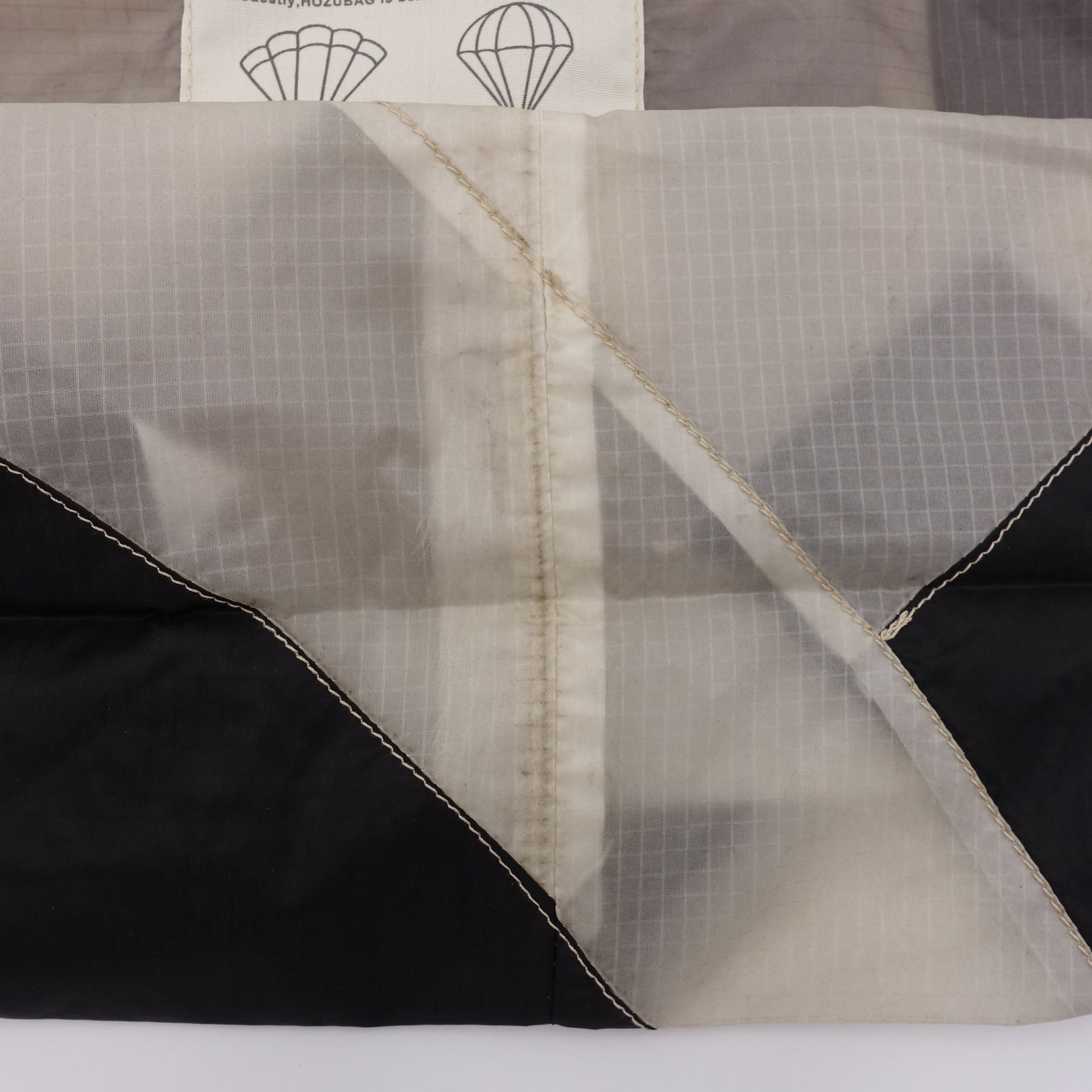 EXCLUSIVE CUT_TOTE M