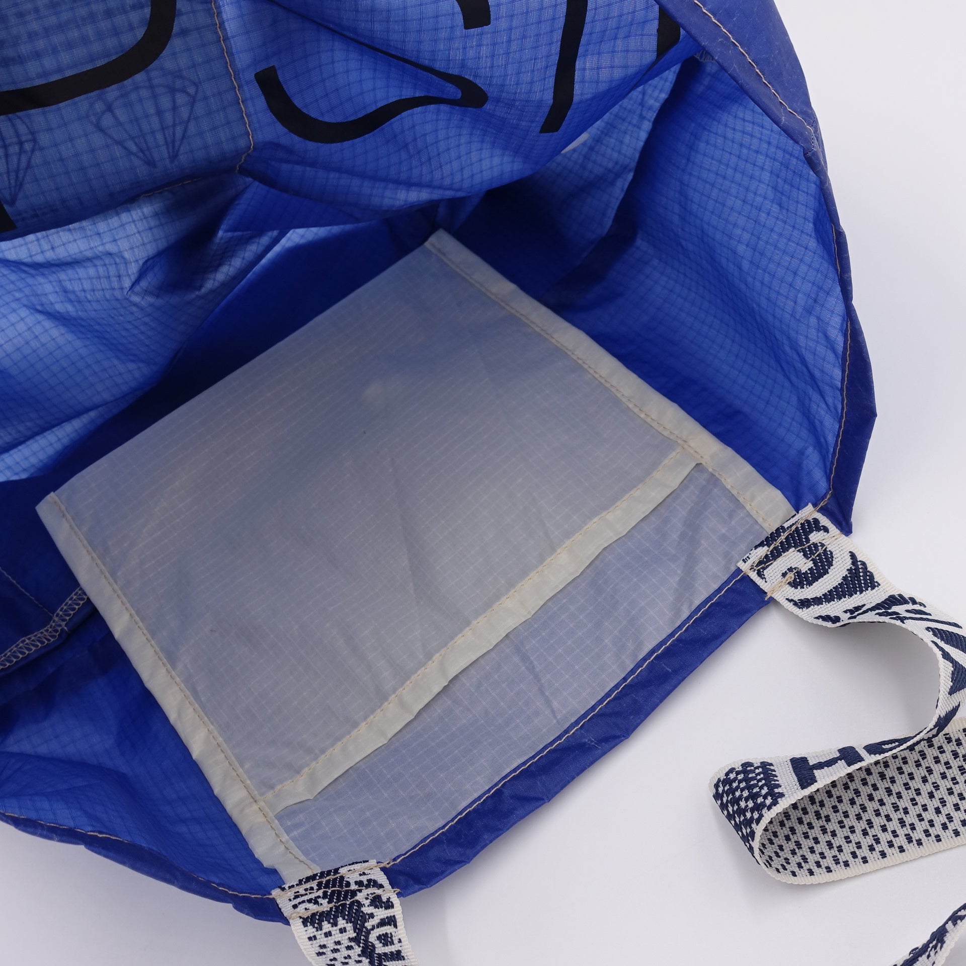 EXCLUSIVE CUT_TOTE M