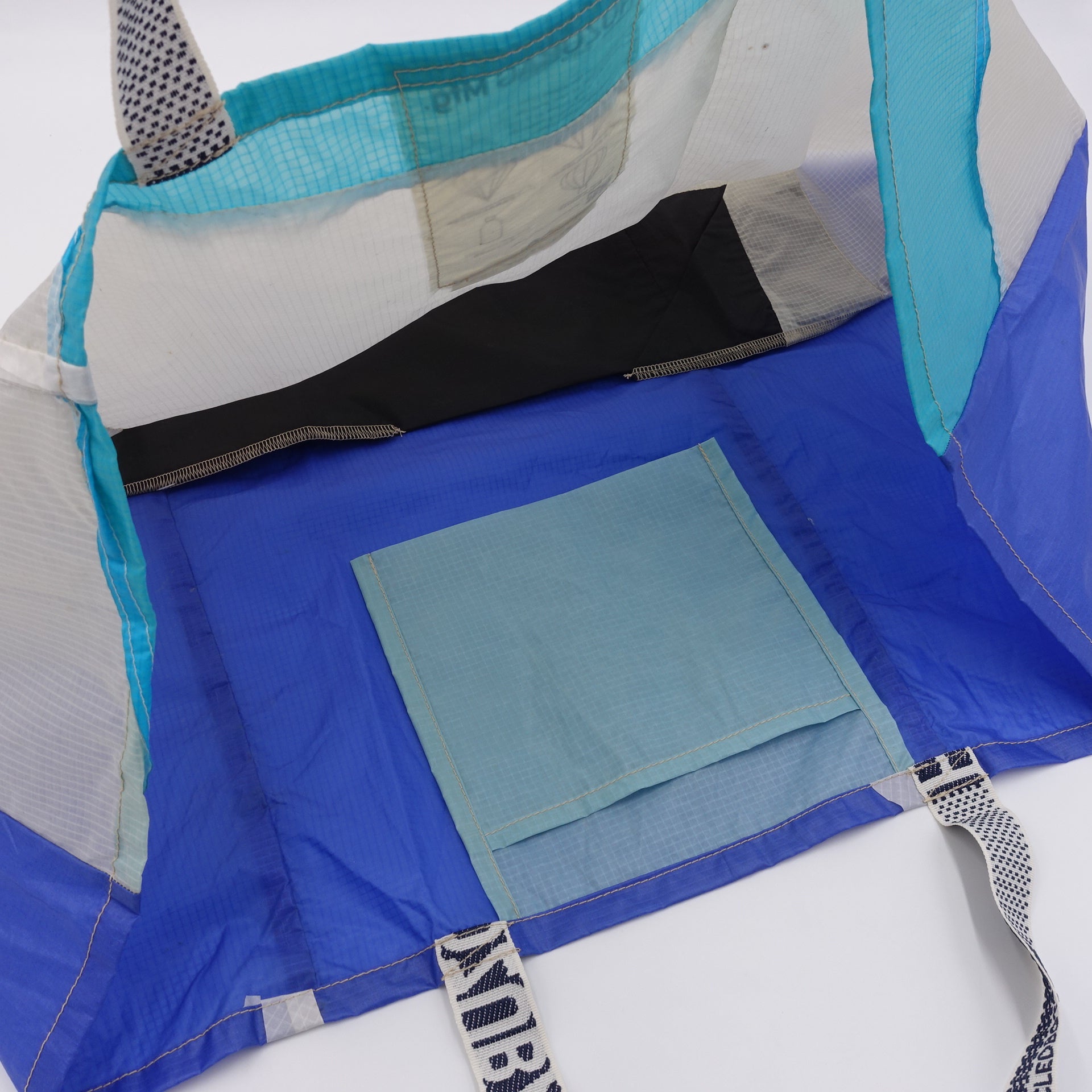 EXCLUSIVE CUT_TOTE XL