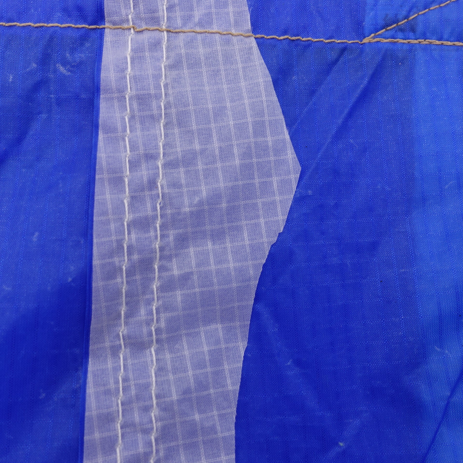 EXCLUSIVE CUT_TOTE M