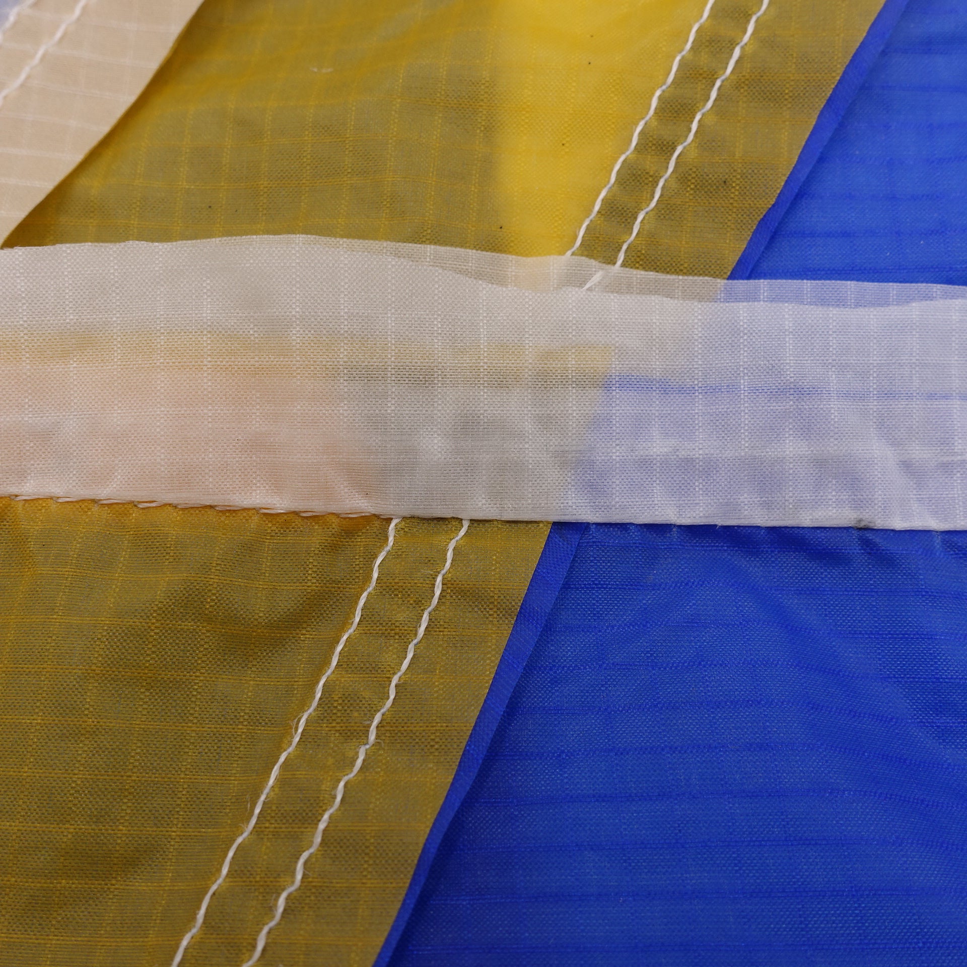 EXCLUSIVE CUT_TOTE M