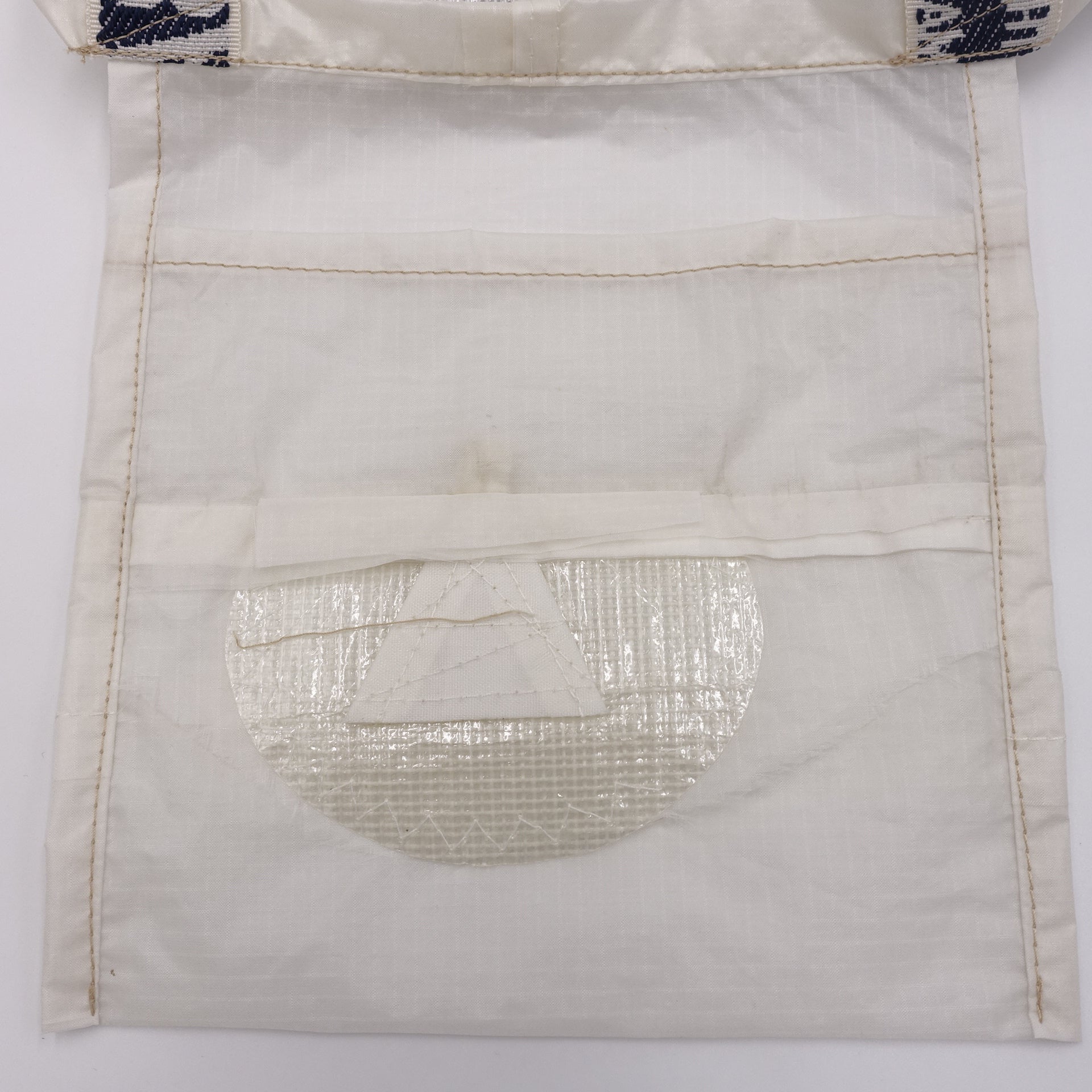 EXCLUSIVE CUT_TOTE L