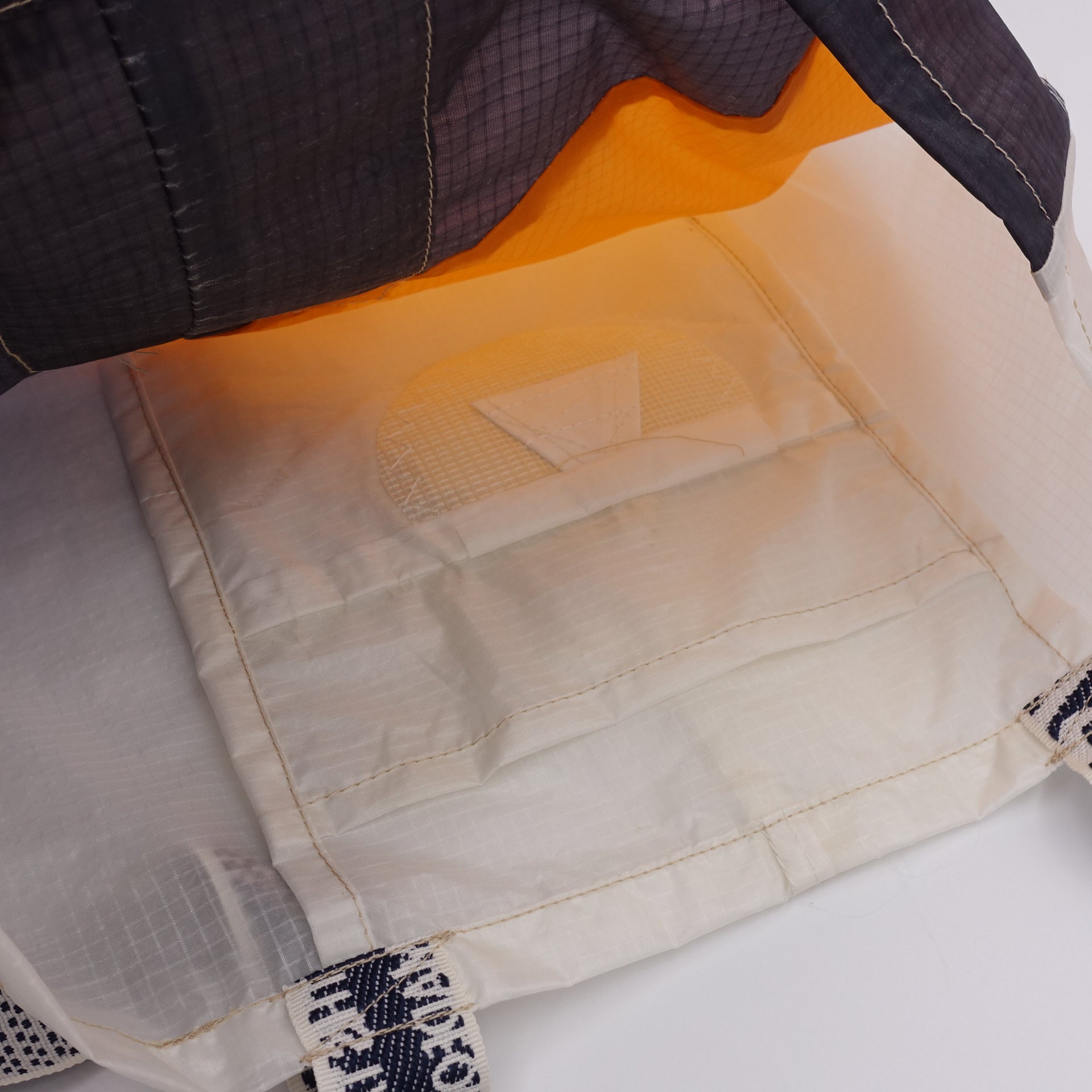 EXCLUSIVE CUT_TOTE L