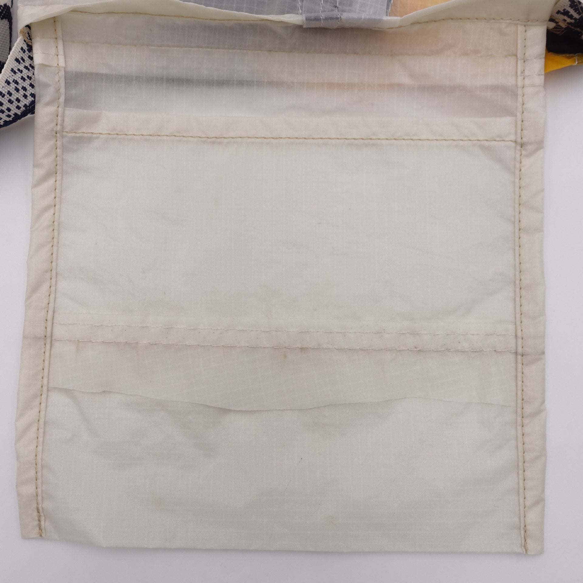 EXCLUSIVE CUT_SACOCHE