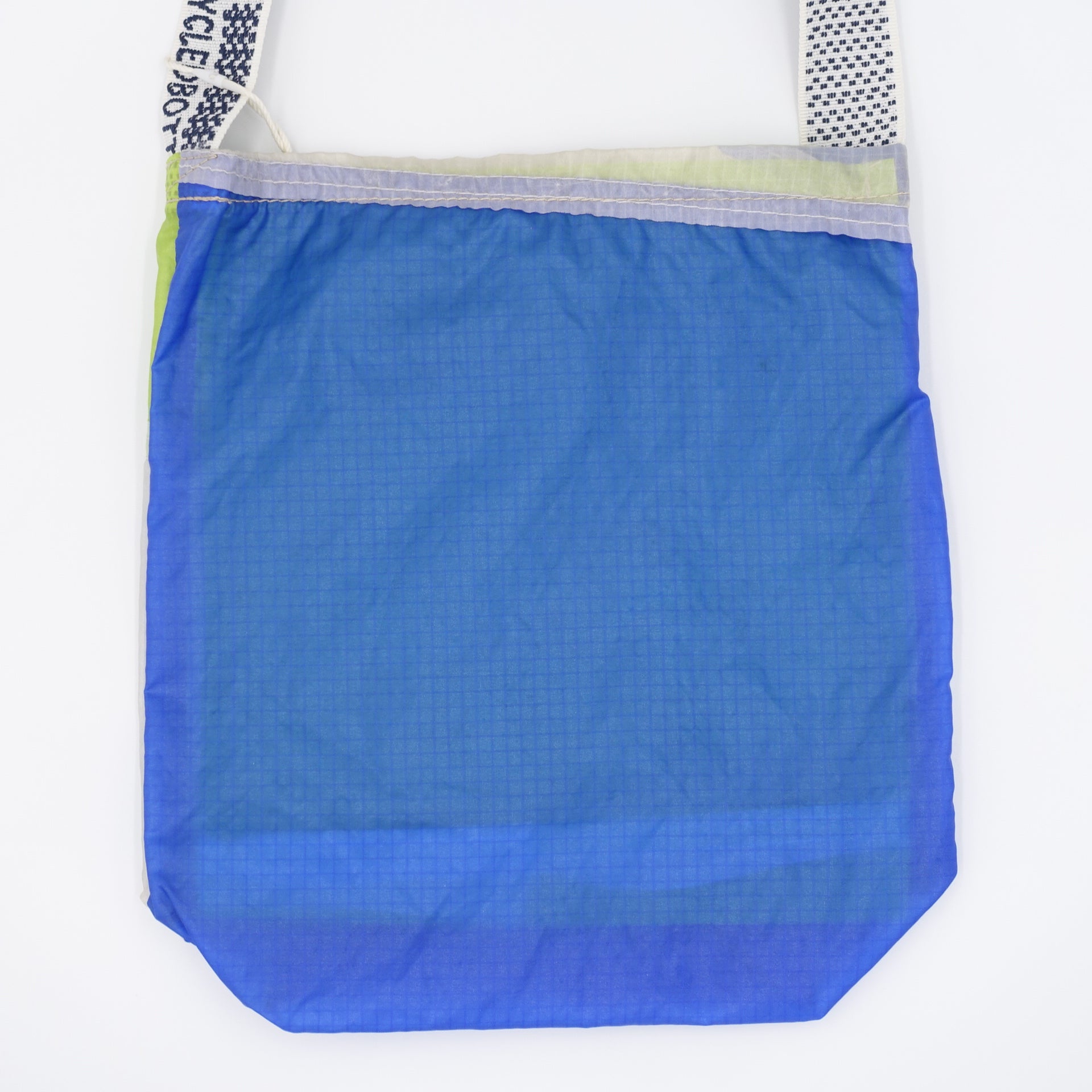 EXCLUSIVE CUT_SACOCHE