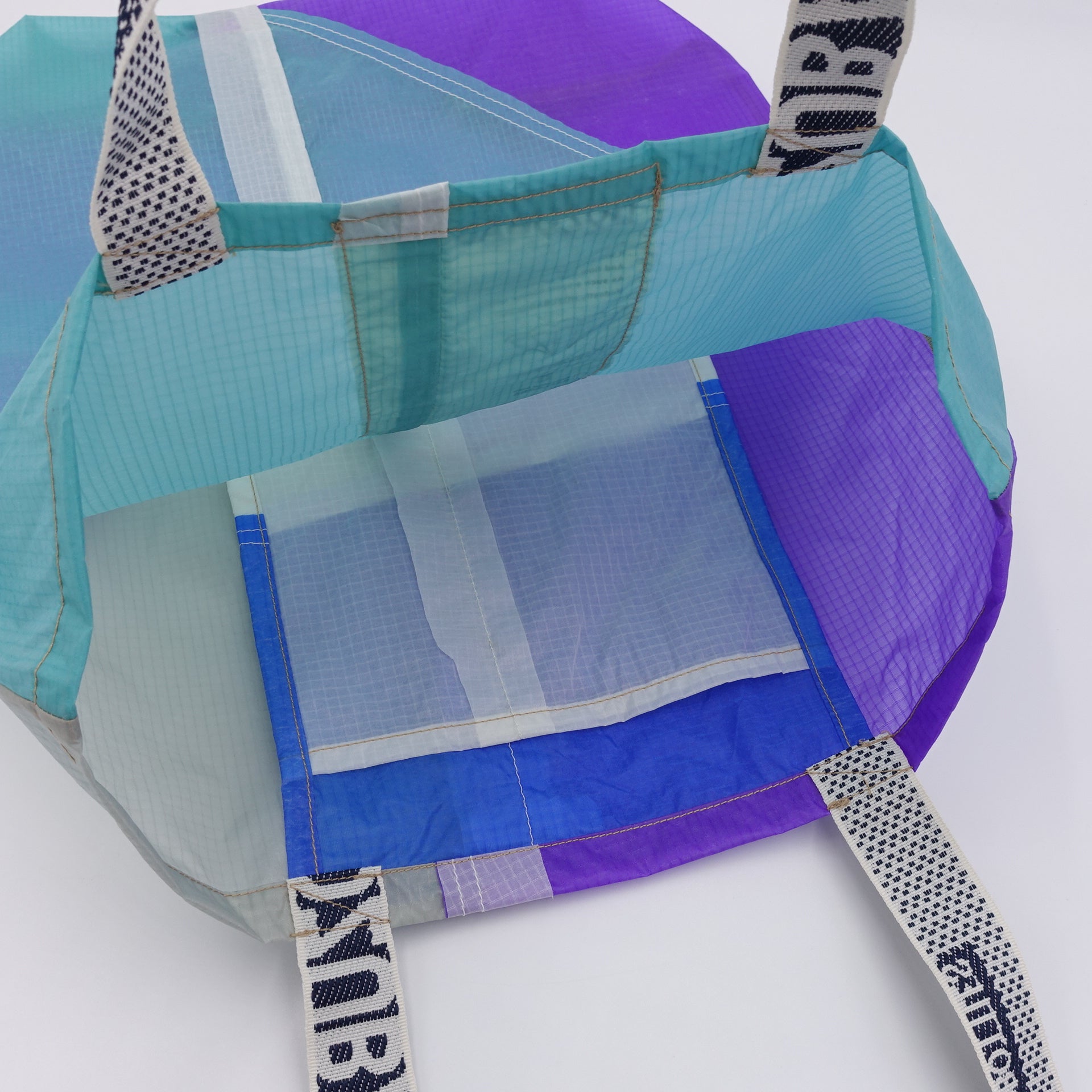 EXCLUSIVE CUT_TOTE L