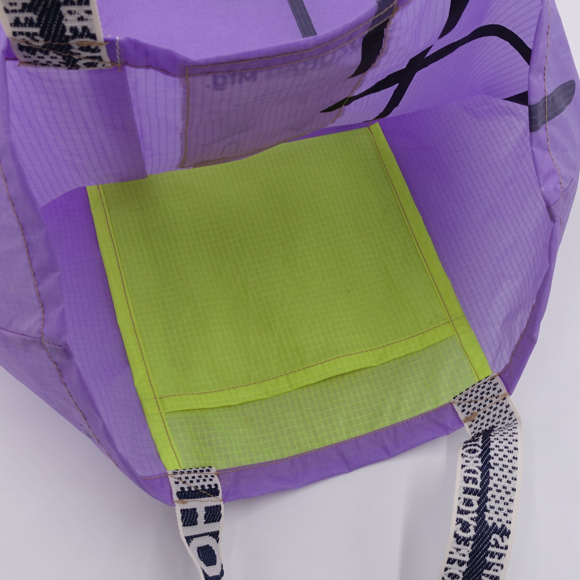 EXCLUSIVE CUT_TOTE L