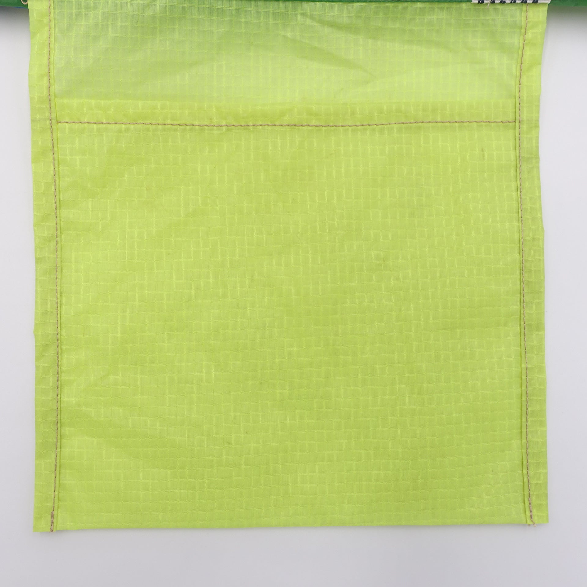 EXCLUSIVE CUT_TOTE M