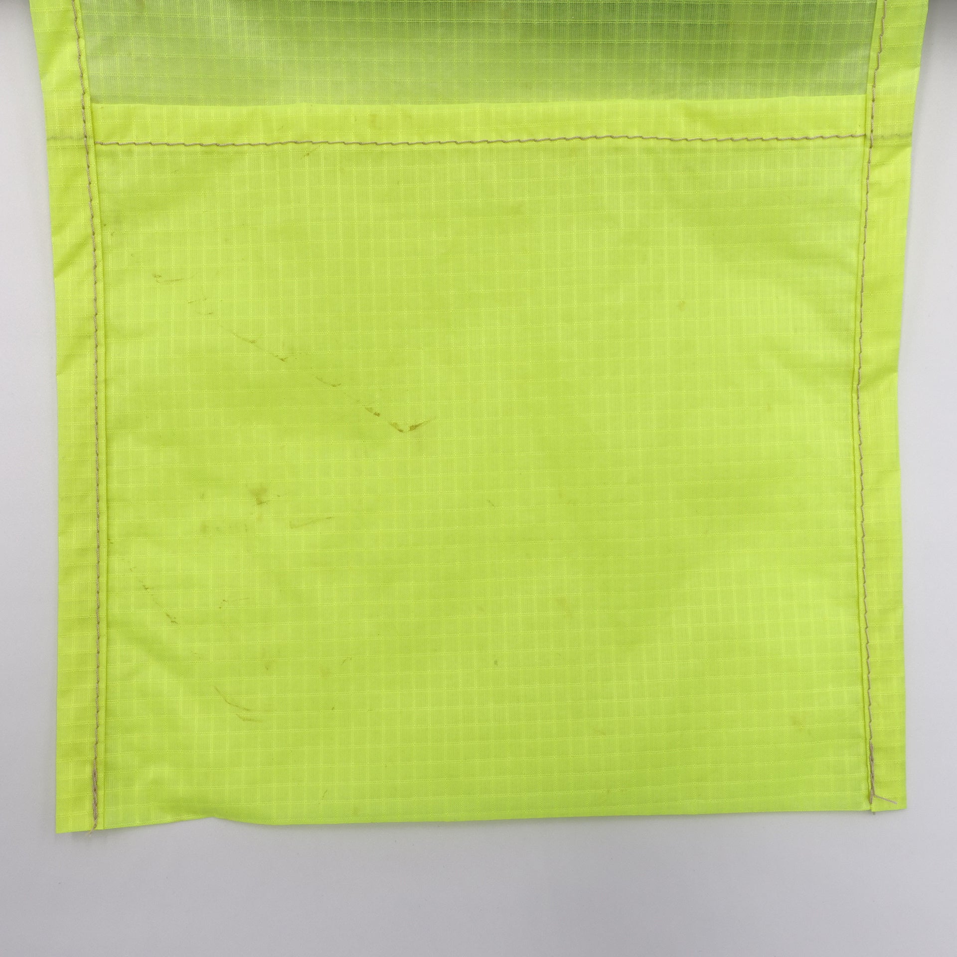 EXCLUSIVE CUT_TOTE L