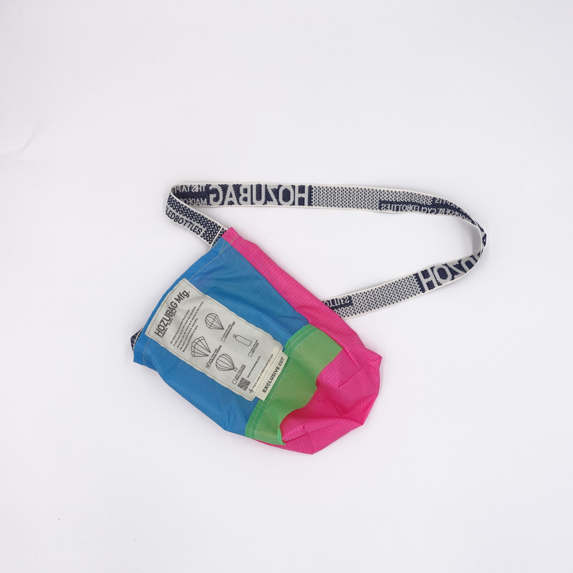 EXCLUSIVE CUT_SACOCHE