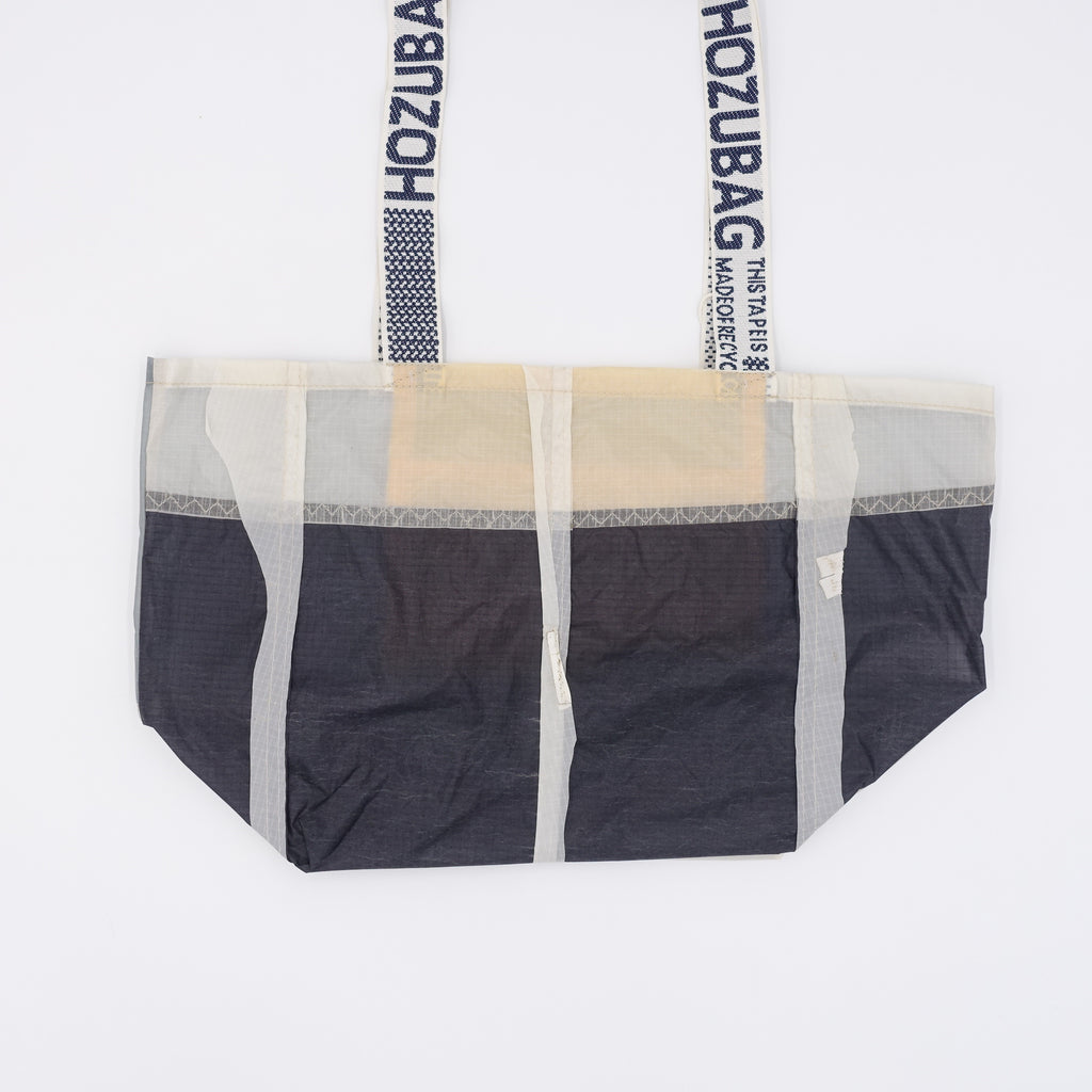 EXCLUSIVE CUT_TOTE M