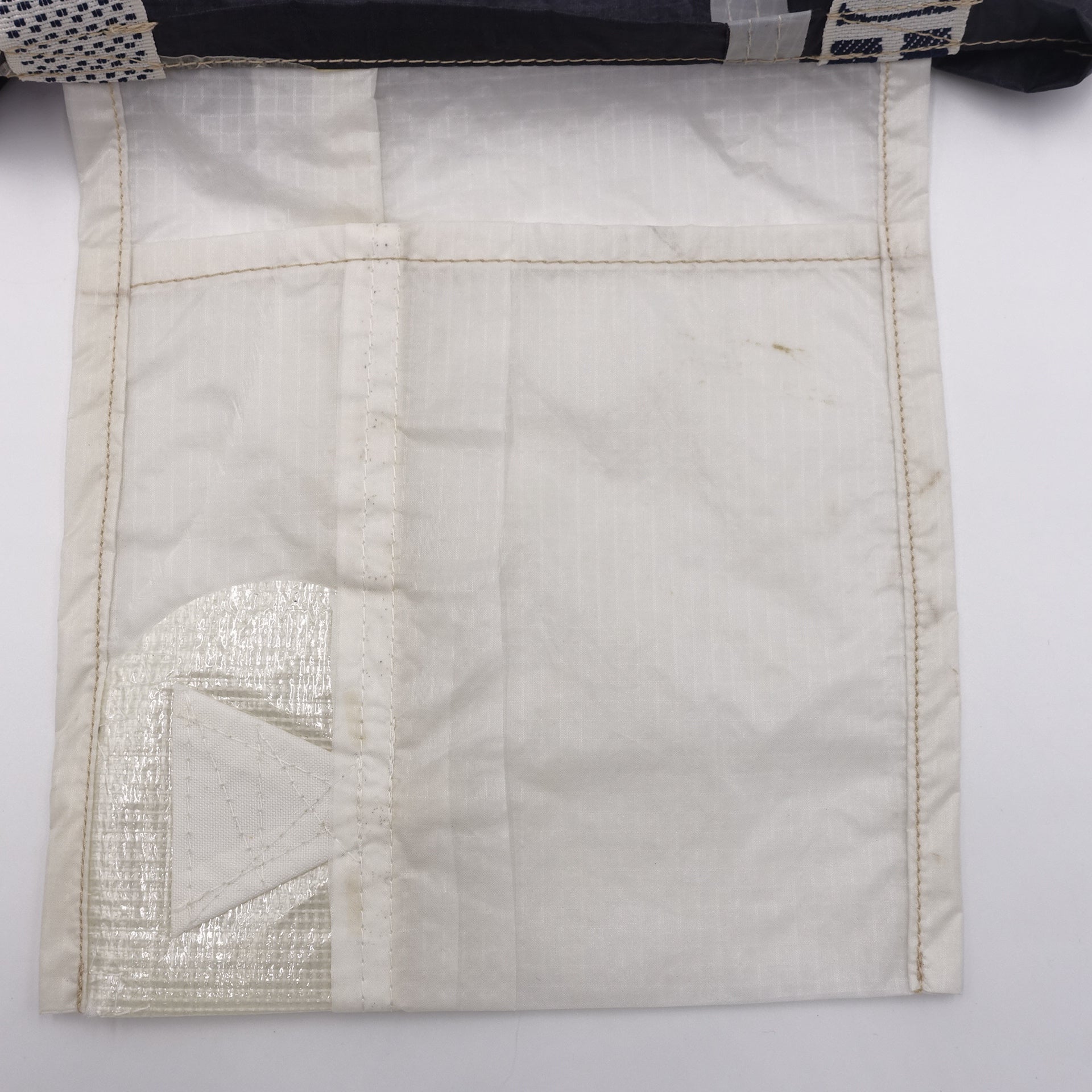 EXCLUSIVE CUT_TOTE M