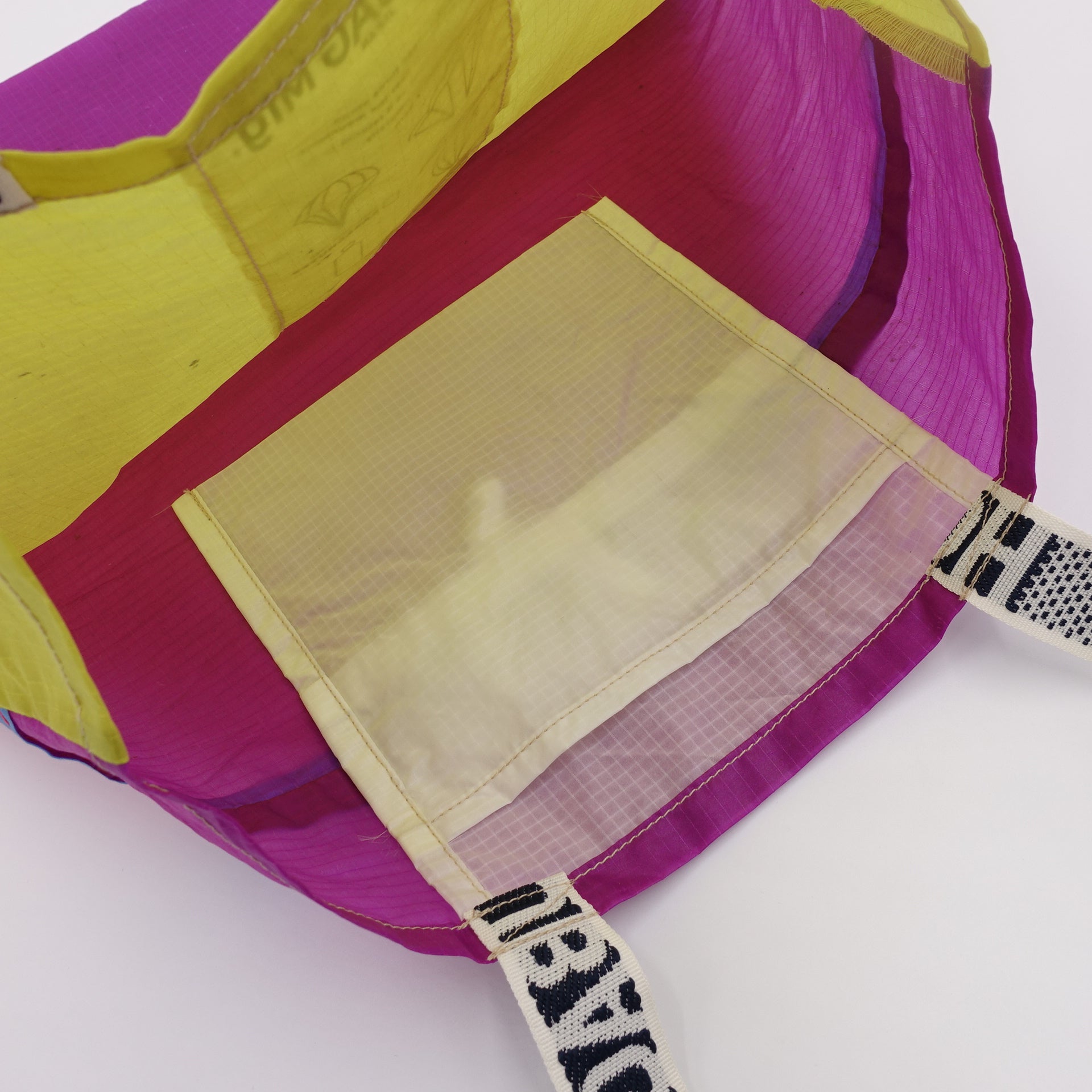 EXCLUSIVE CUT_TOTE L