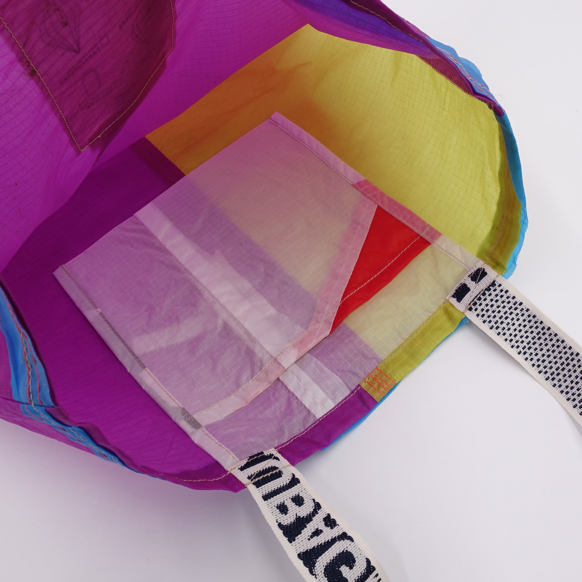 EXCLUSIVE CUT_TOTE L