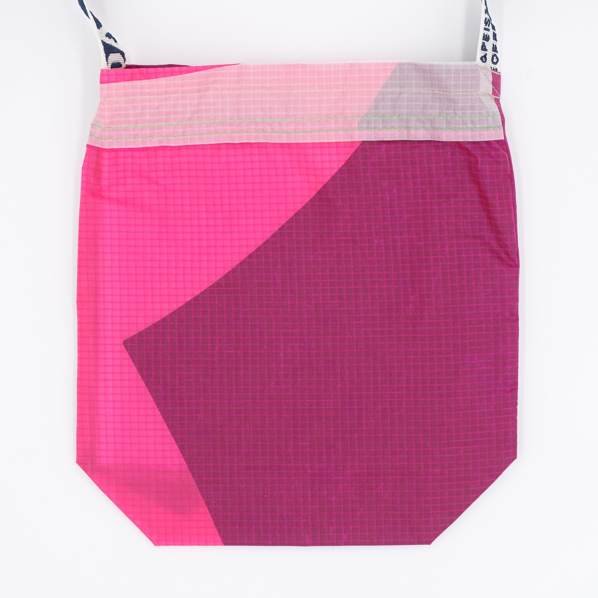 EXCLUSIVE CUT_SACOCHE