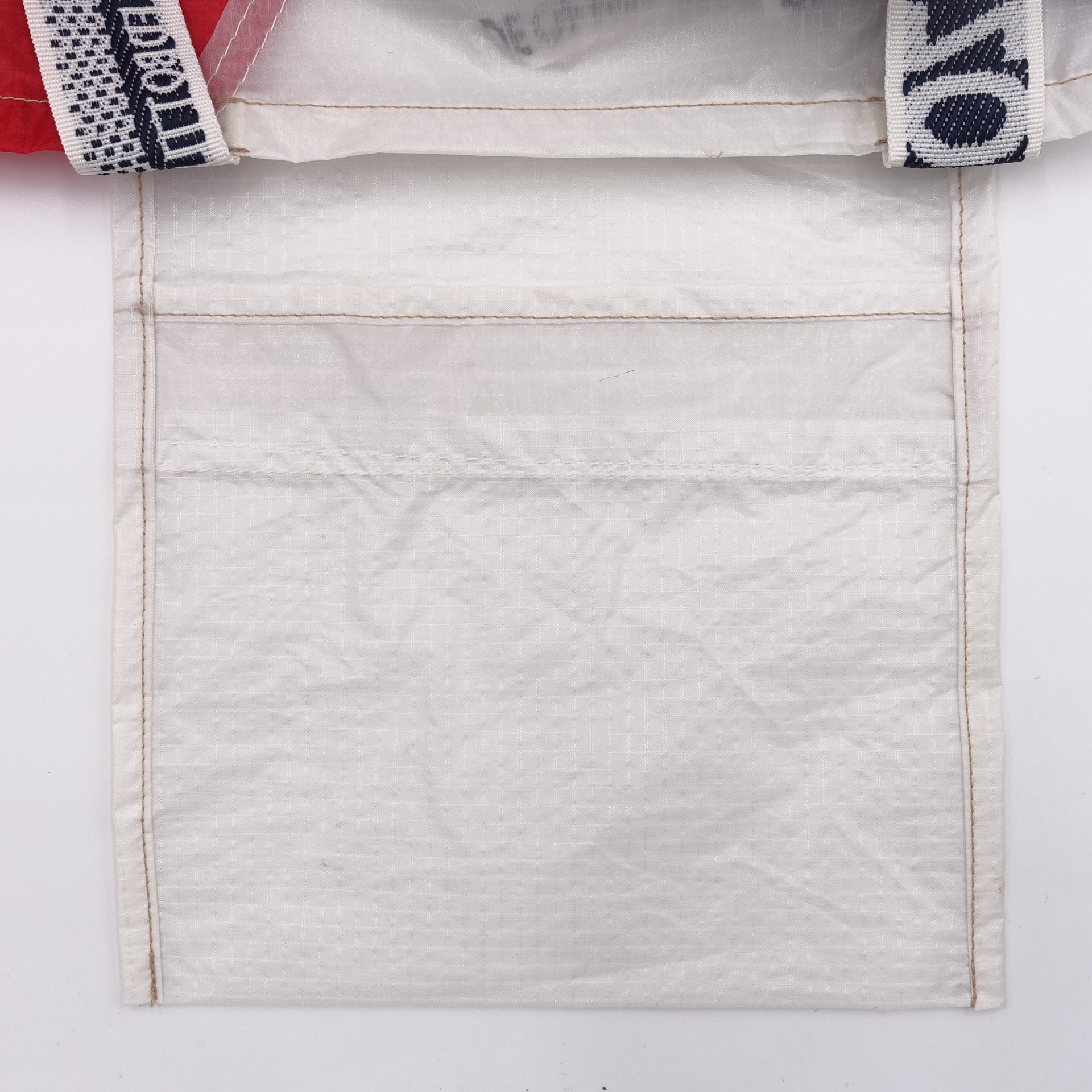 EXCLUSIVE CUT_TOTE M