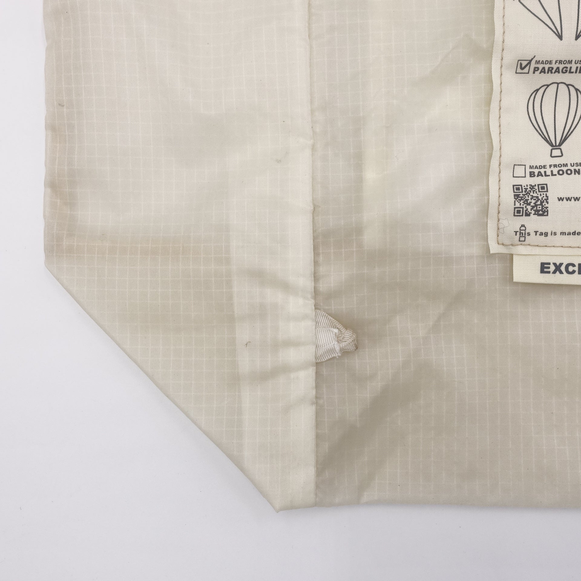 EXCLUSIVE CUT_TOTE M