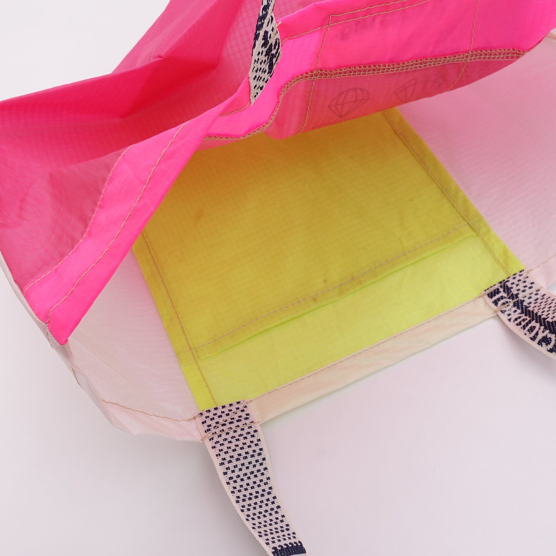 COMPOSITE CUT_TOTE M