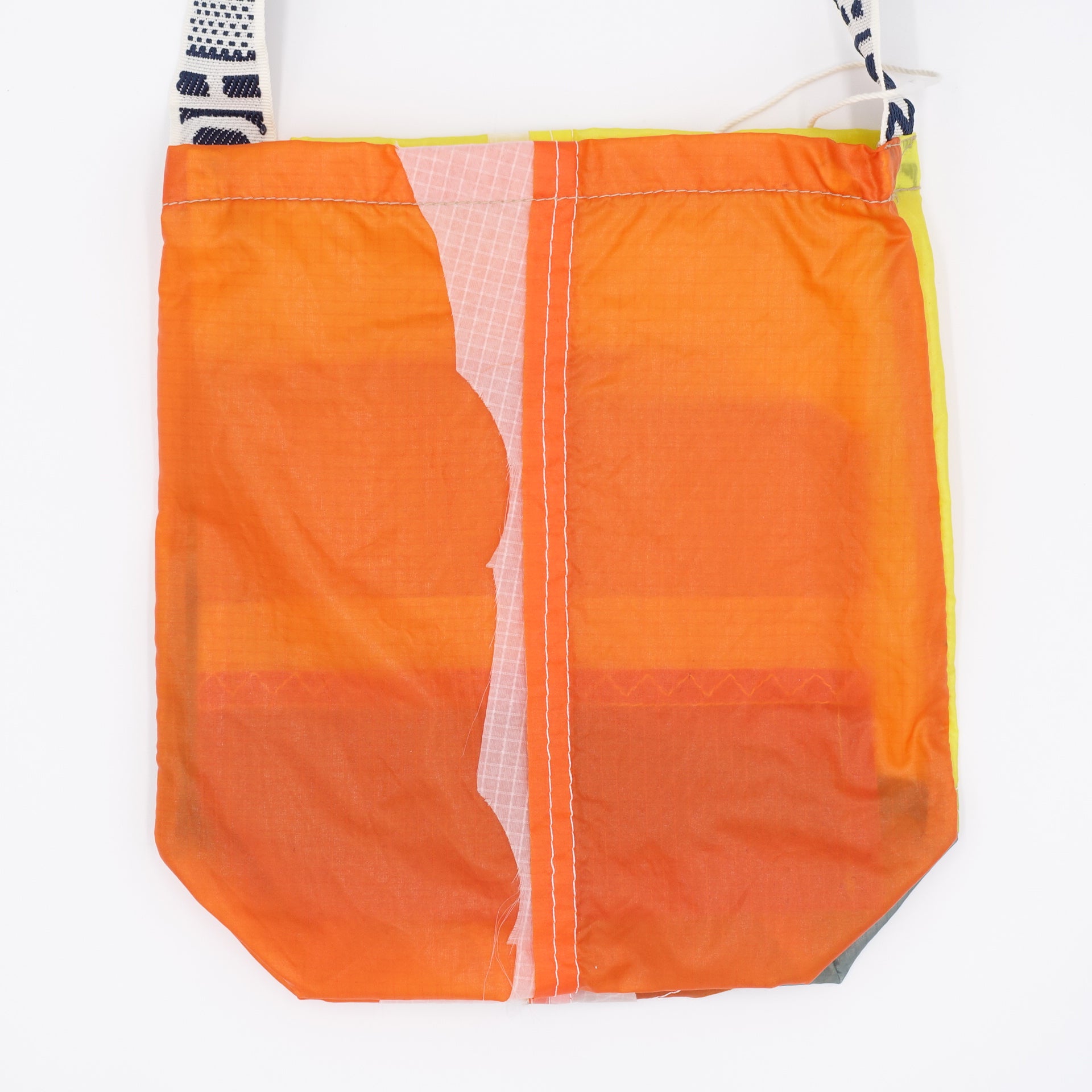 EXCLUSIVE CUT_SACOCHE