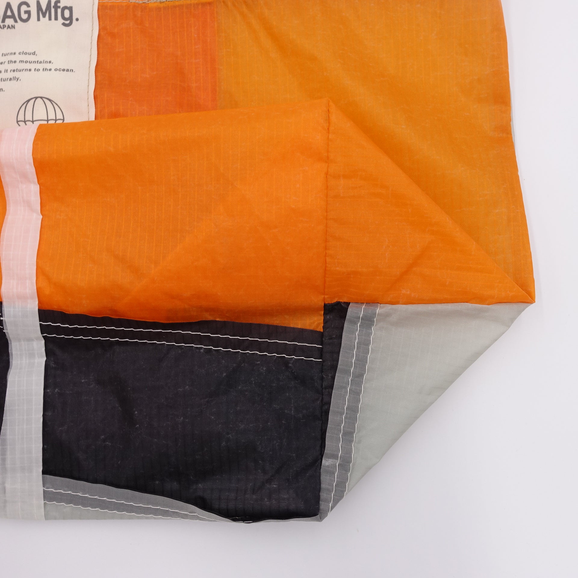 EXCLUSIVE CUT_TOTE M