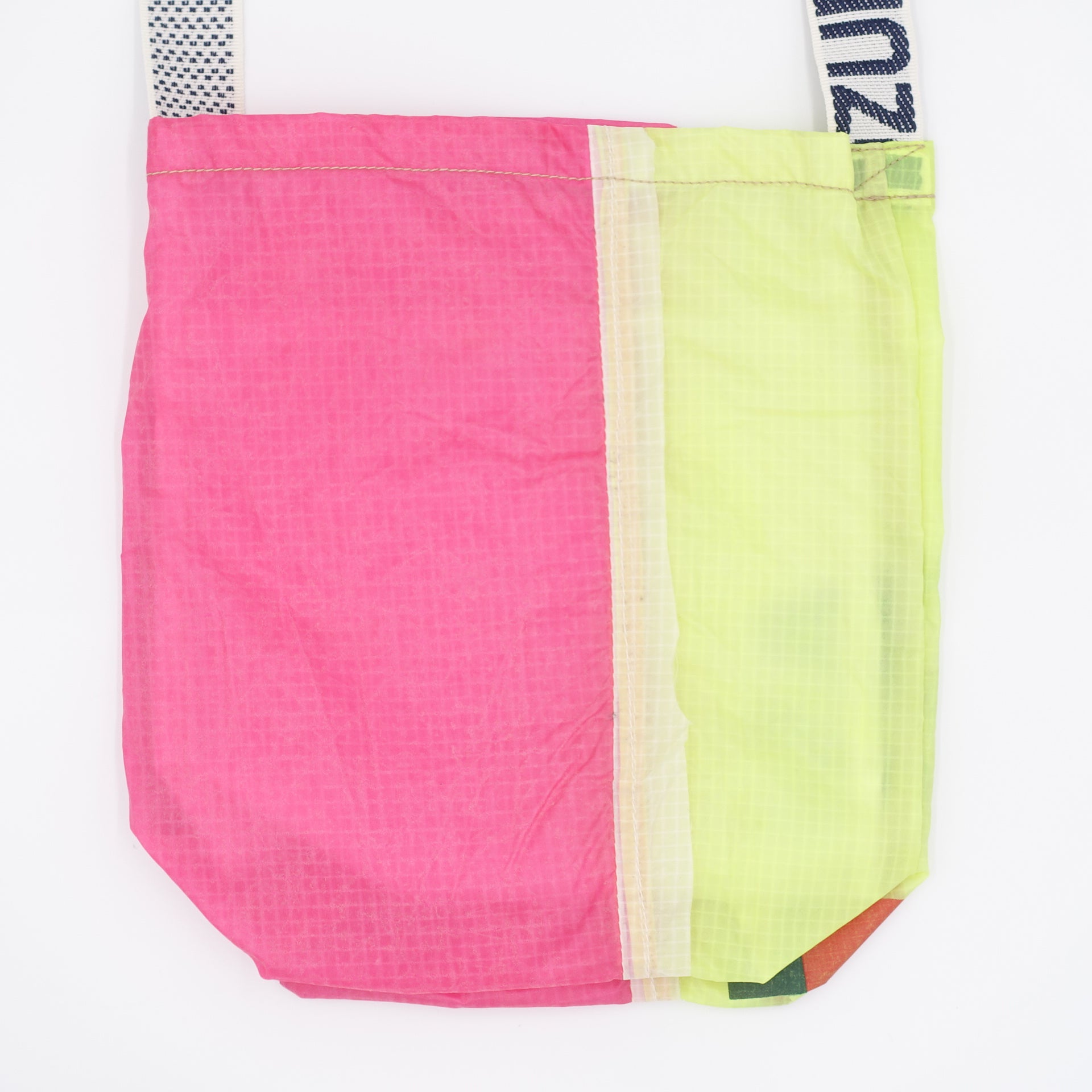 EXCLUSIVE CUT_SACOCHE