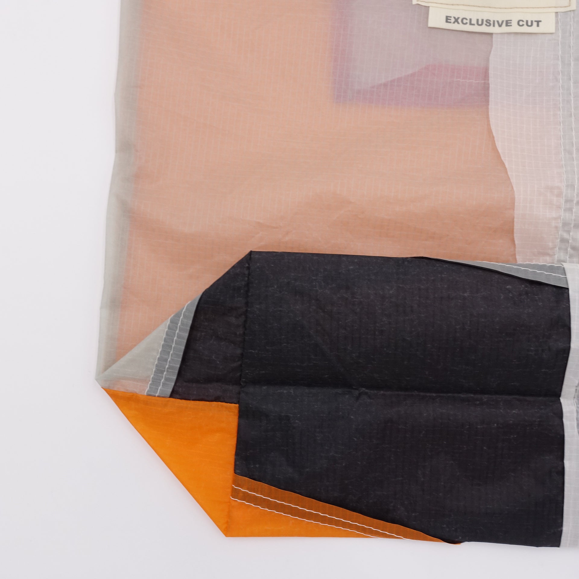 EXCLUSIVE CUT_TOTE L