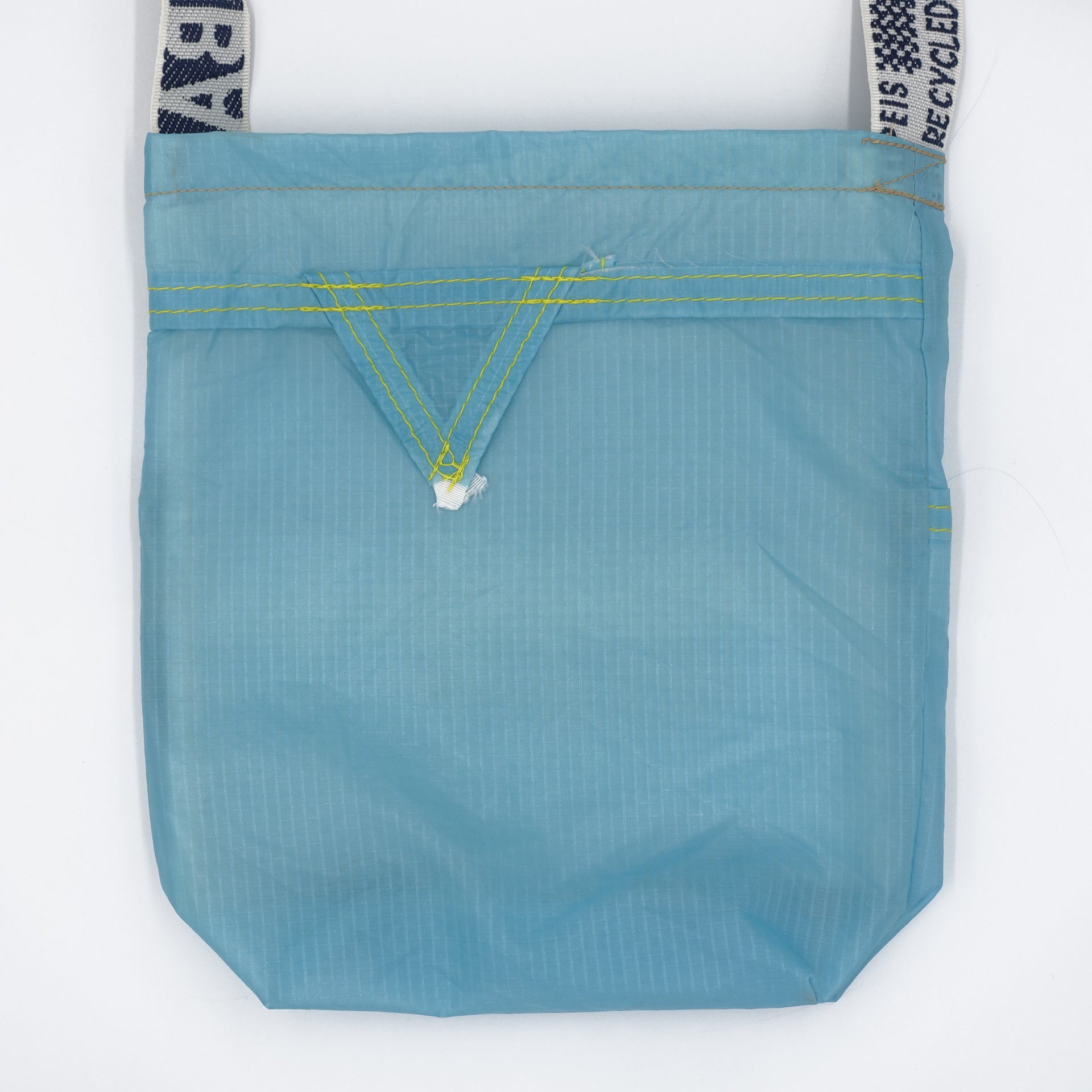 CLASSIC  CUT_SACOCHE