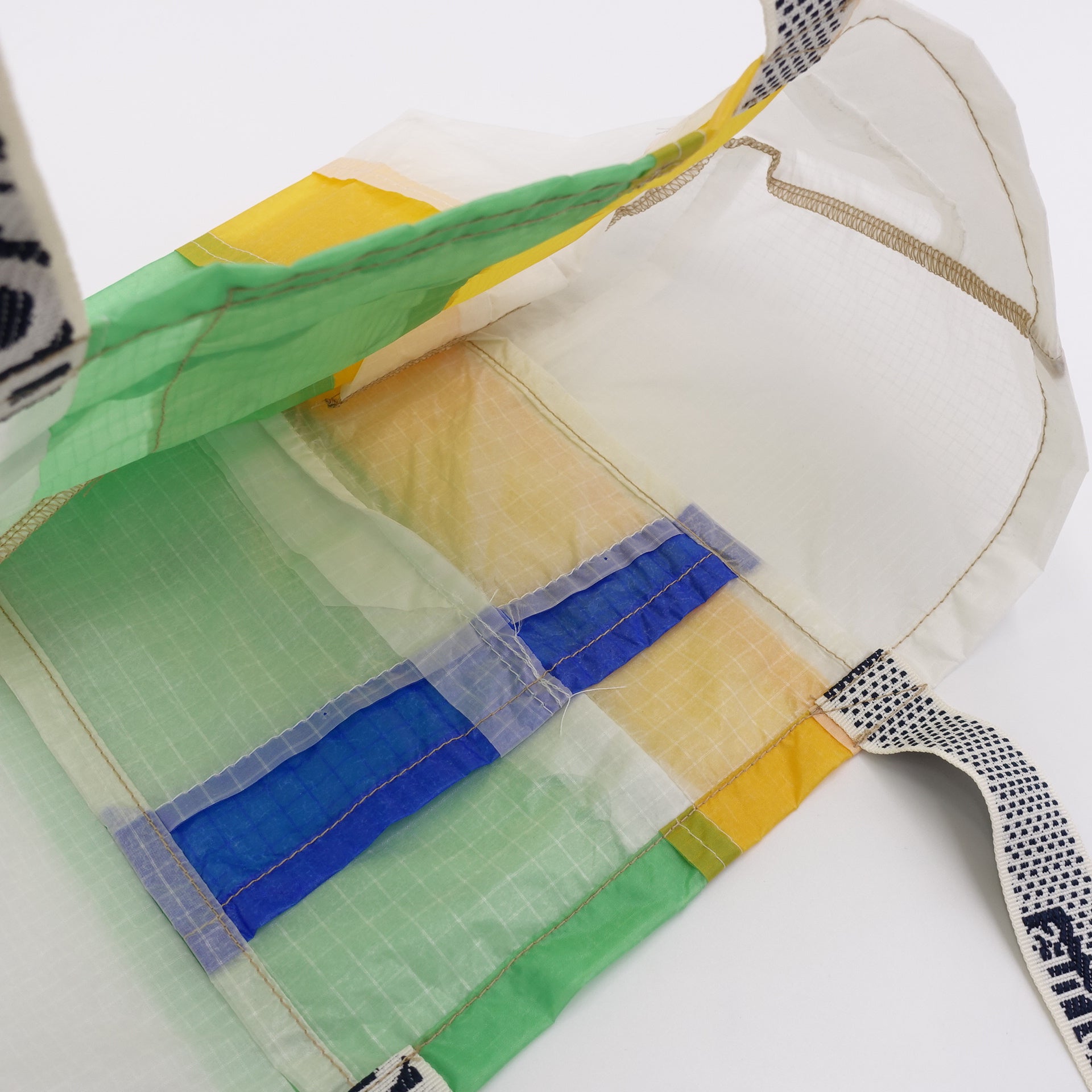 EXCLUSIVE CUT_TOTE M