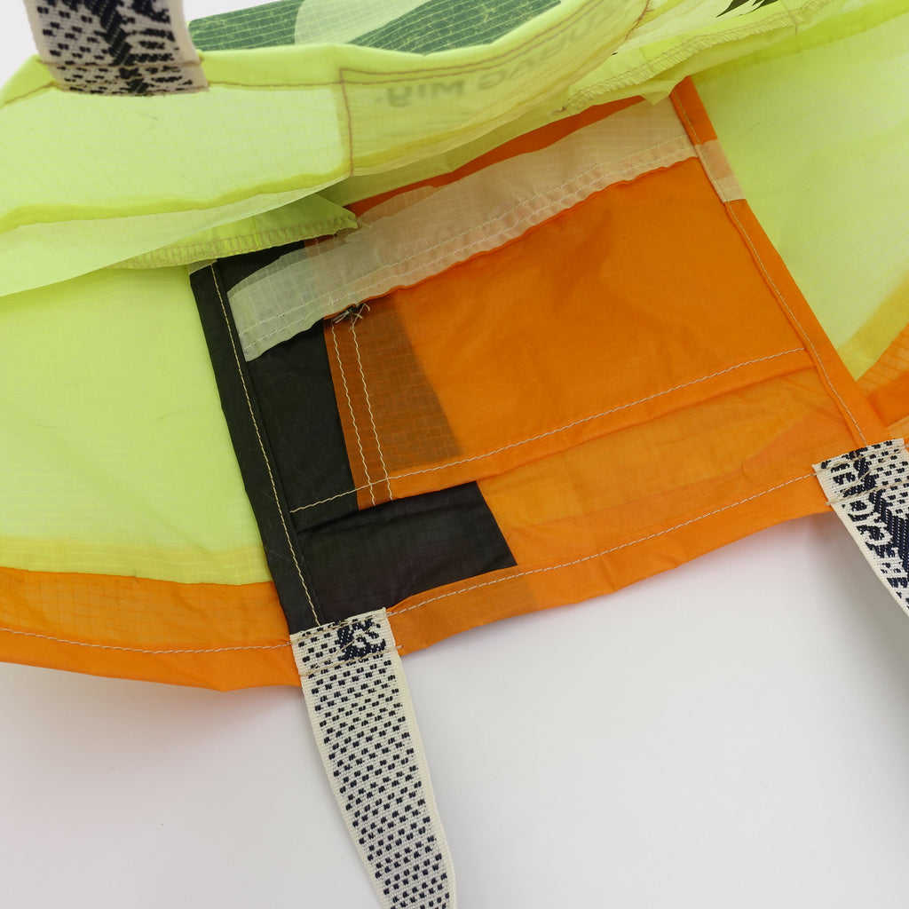 EXCLUSIVE CUT_TOTE M