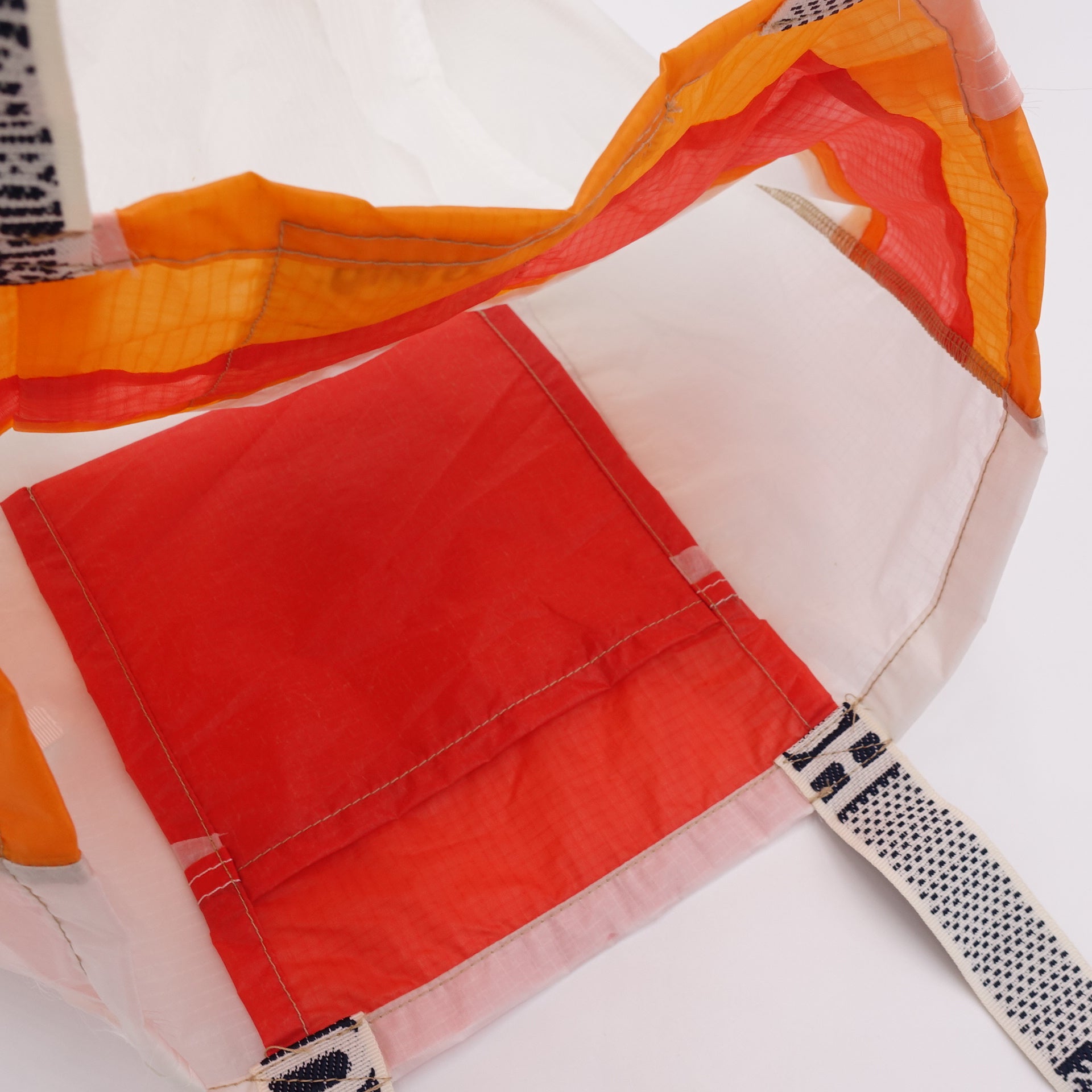 EXCLUSIVE CUT_TOTE L