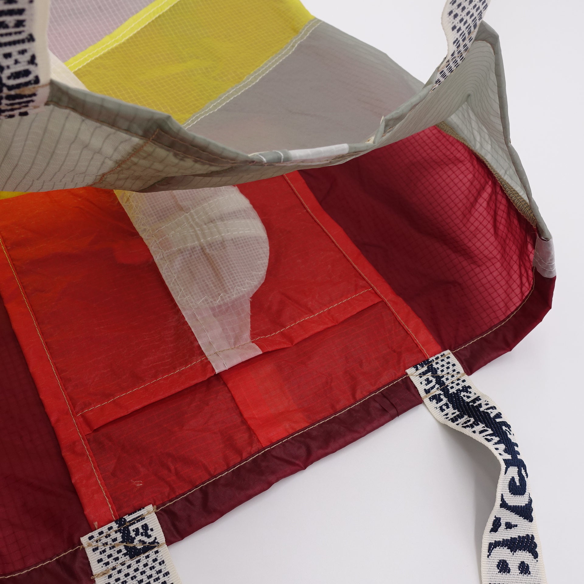 EXCLUSIVE CUT_TOTE L