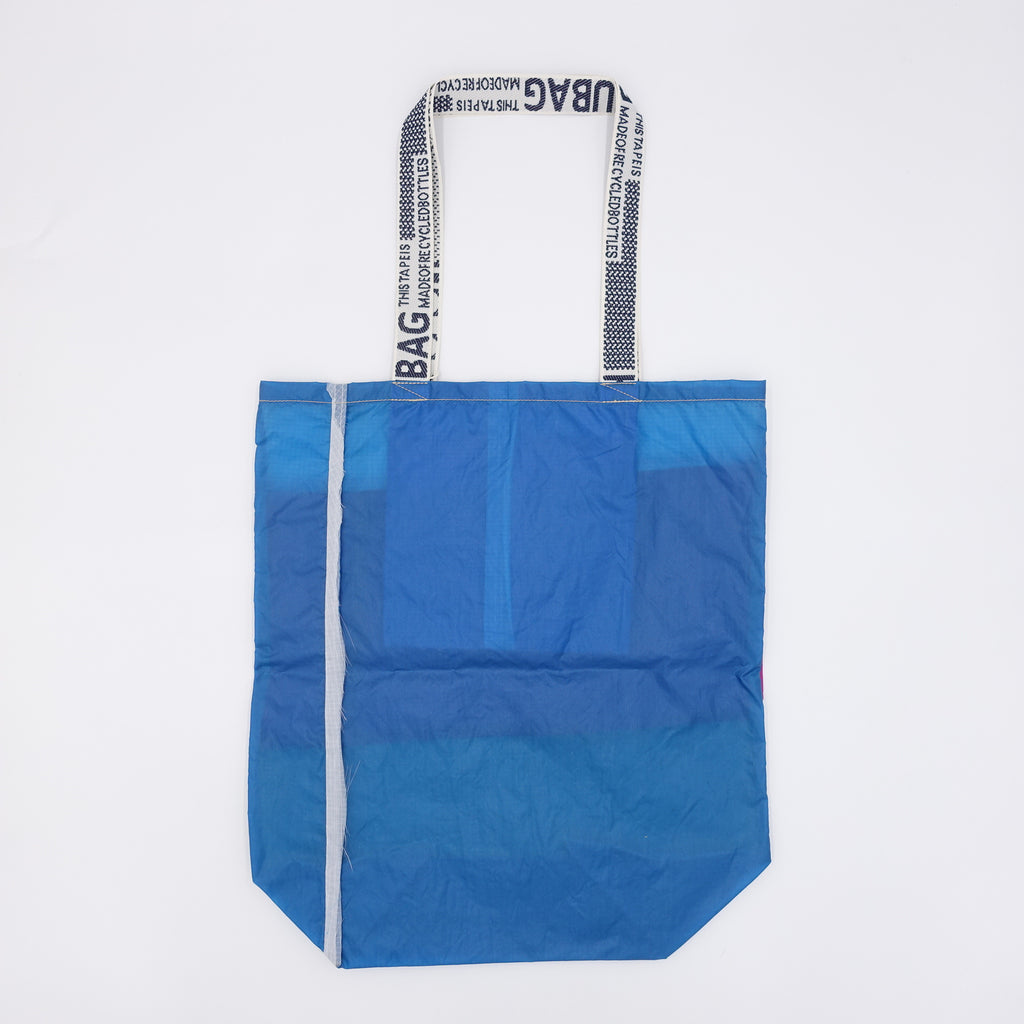 EXCLUSIF CUT_TOTE L
