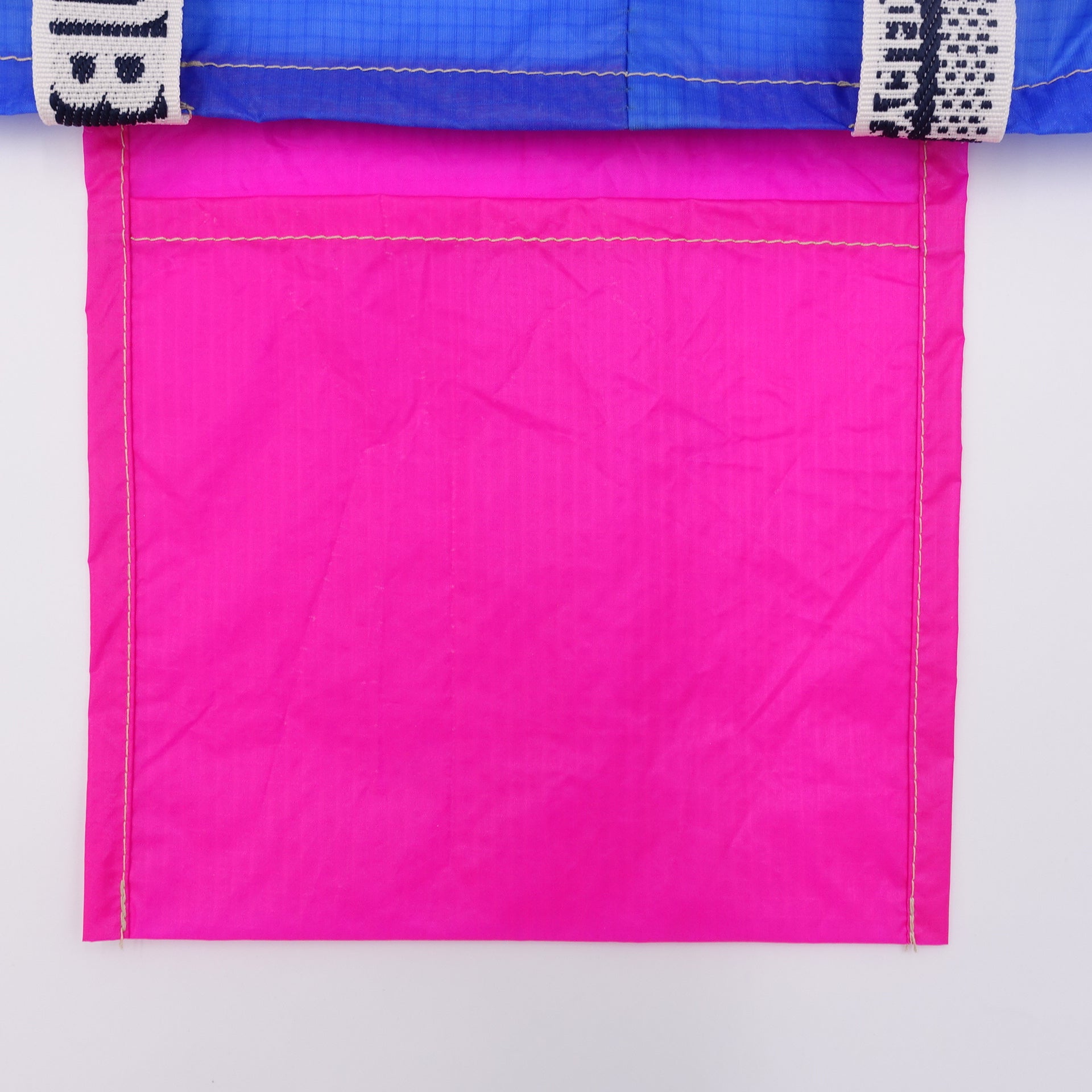 EXCLUSIVE CUT_TOTE M