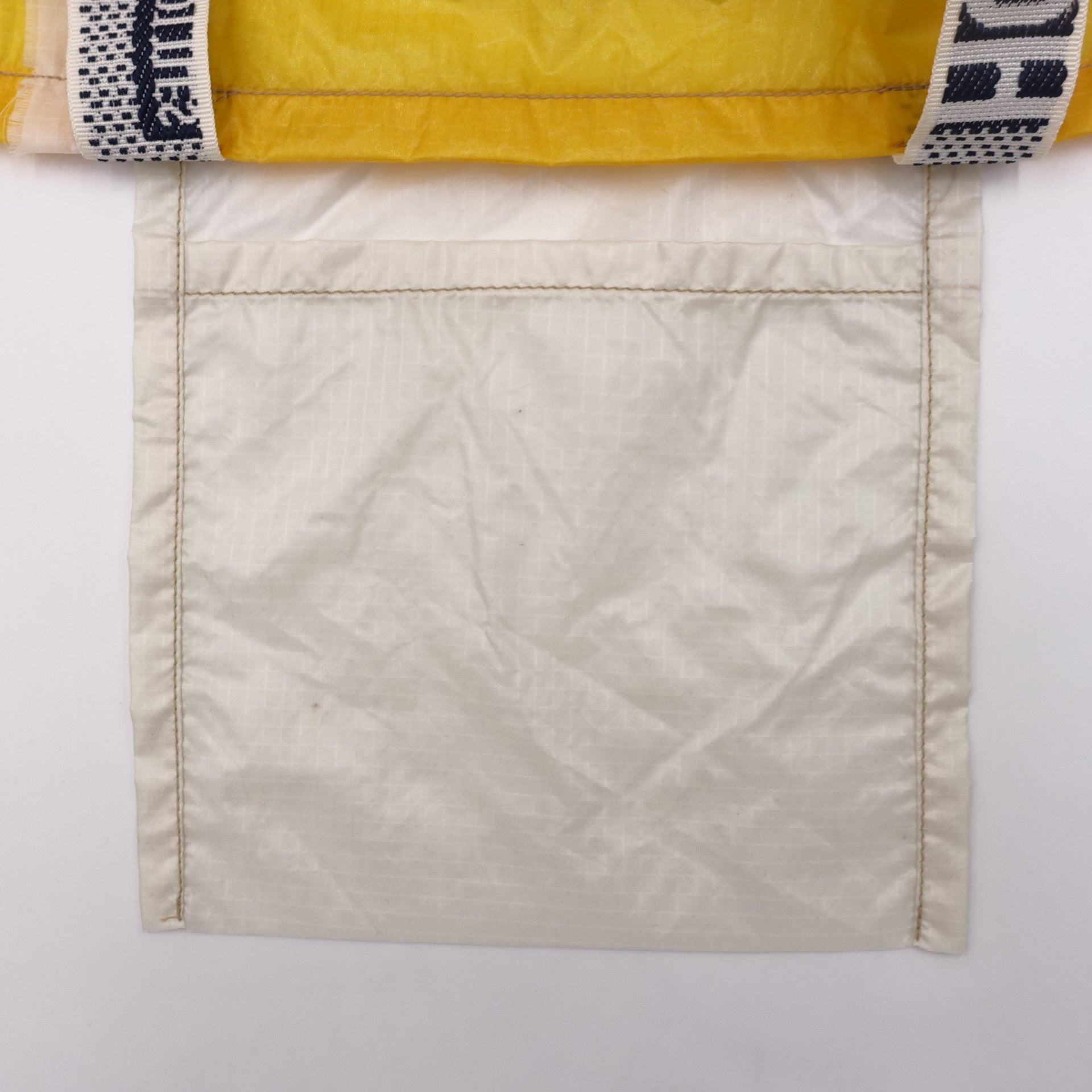 EXCLUSIVE CUT_TOTE M