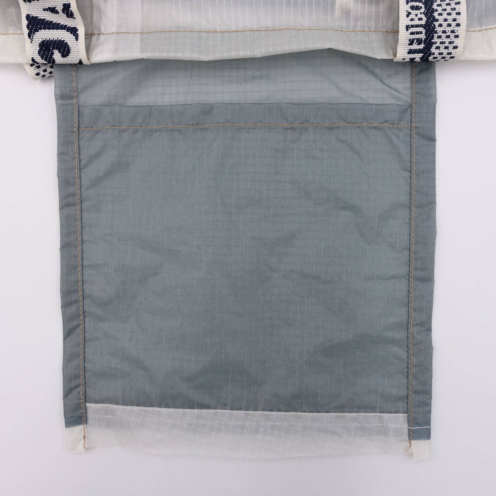 EXCLUSIVE CUT_TOTE M