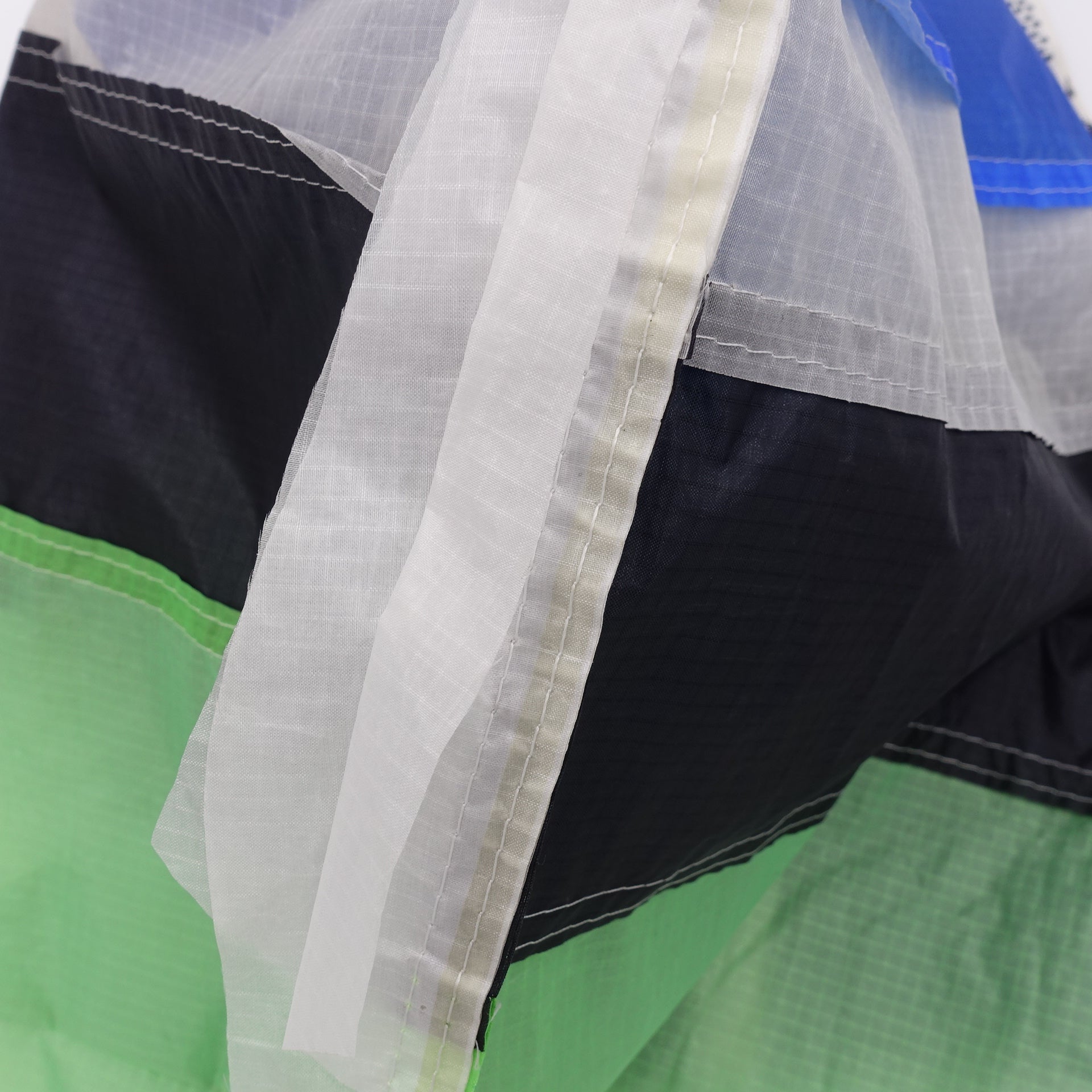 EXCLUSIVE CUT_TOTE M