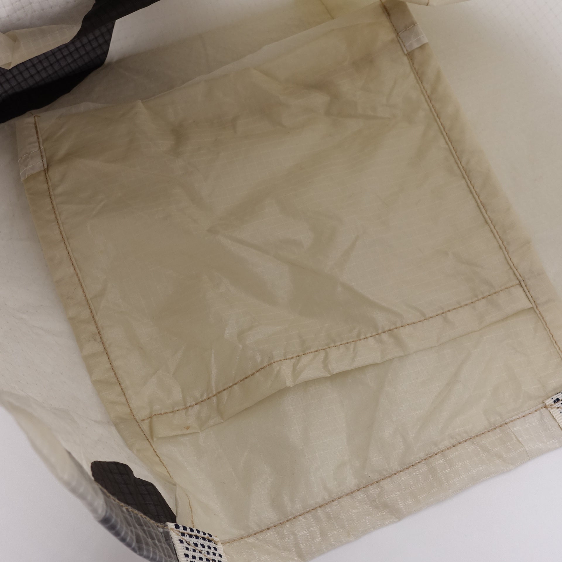 EXCLUSIVE CUT_TOTE M