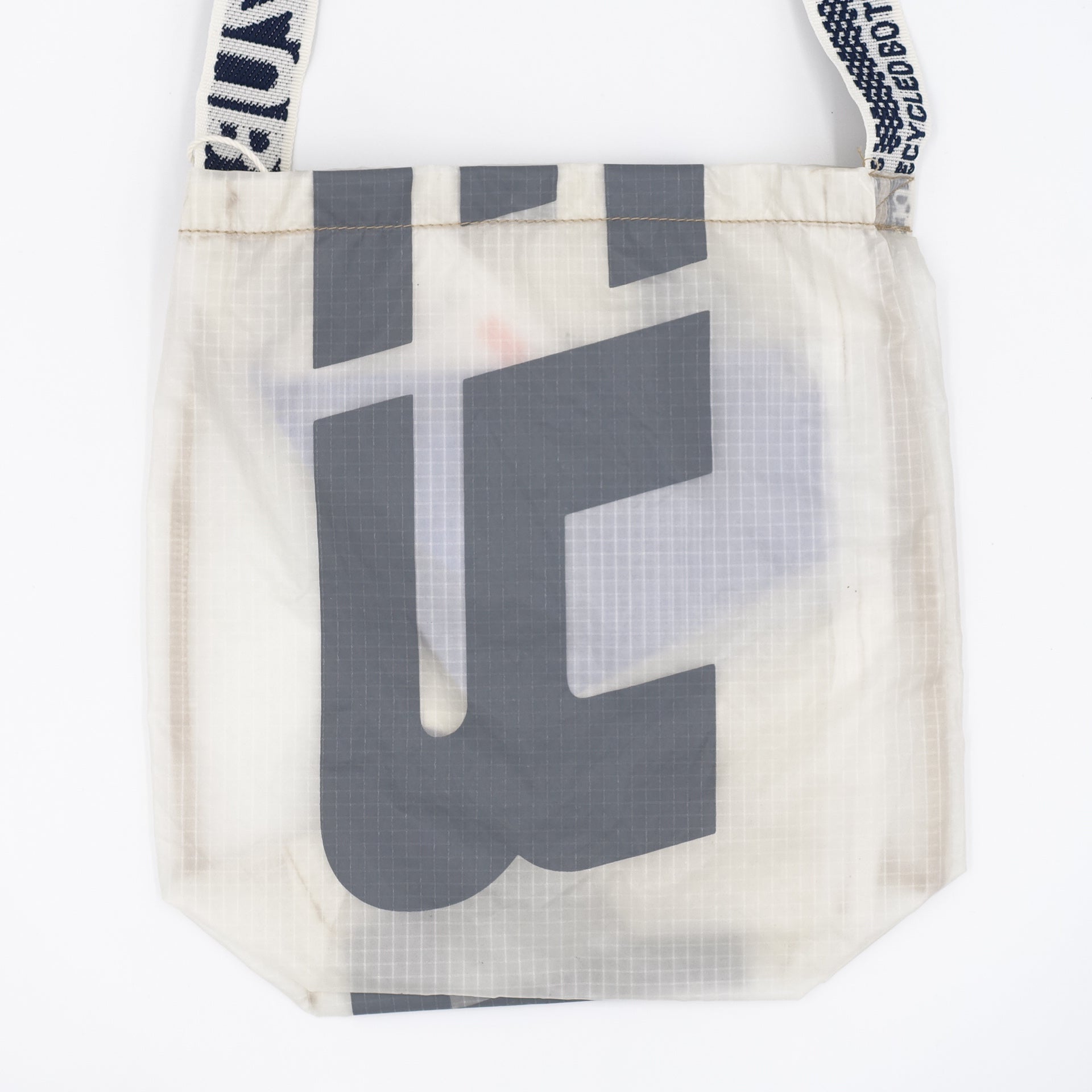 EXCLUSIVE CUT_SACOCHE