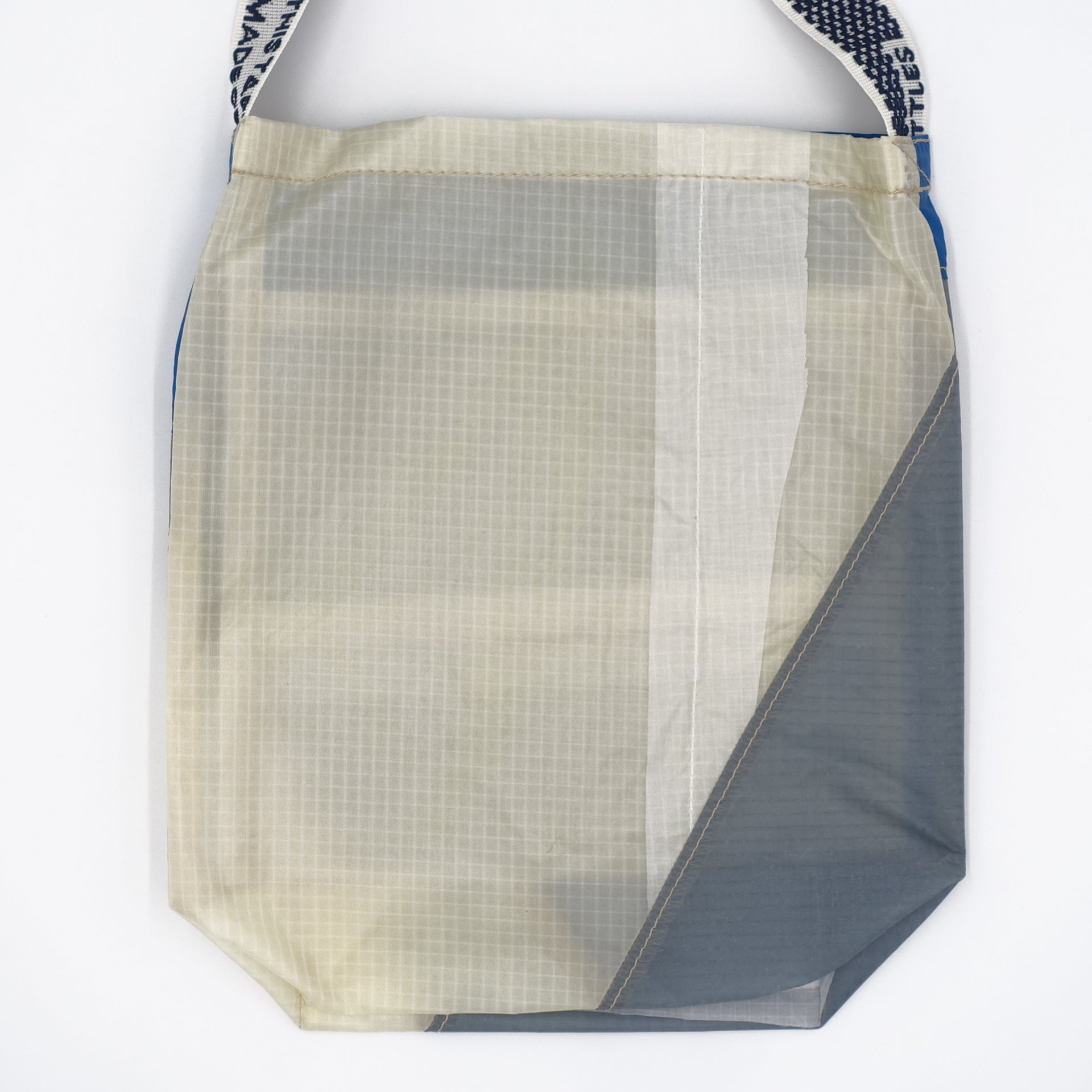 COMPOSITE CUT_SACOCHE